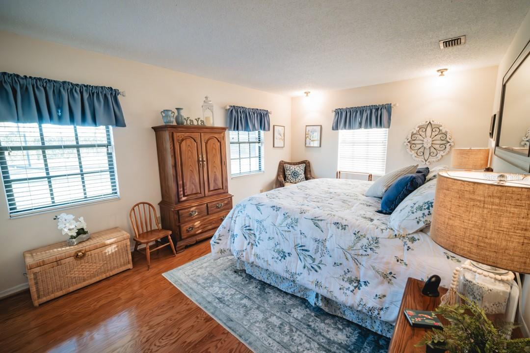 2780 E SAM ALLEN RD, PLANT CITY, FL, 33565