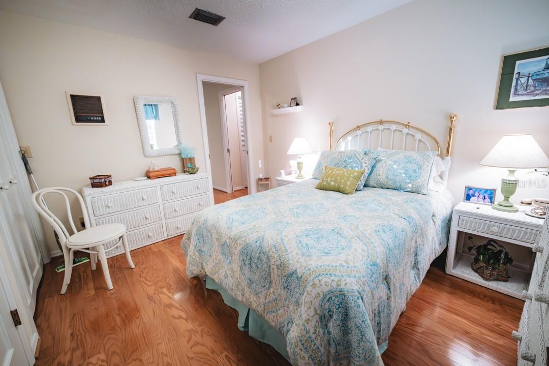 2780 E SAM ALLEN RD, PLANT CITY, FL, 33565