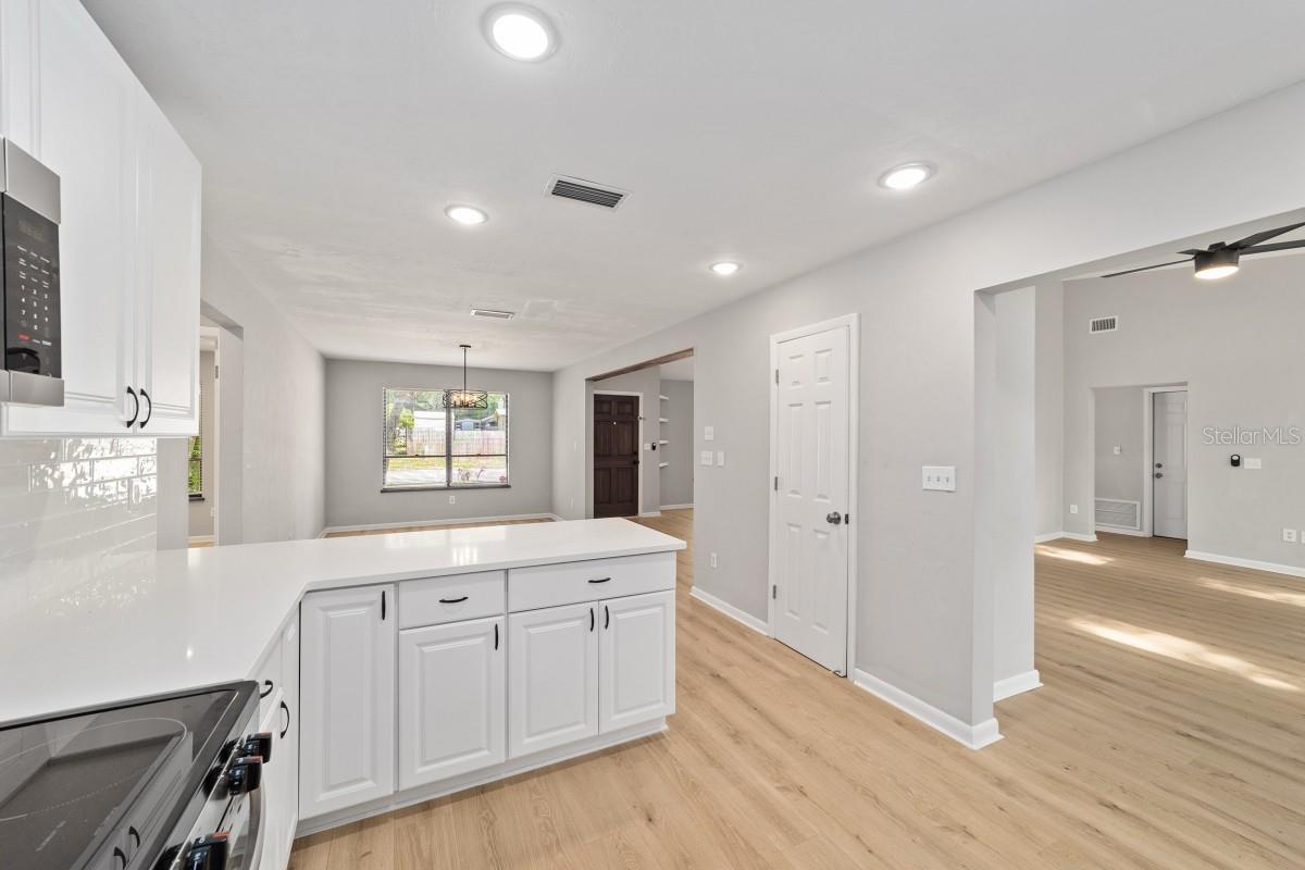 8107 SW 55TH PL, GAINESVILLE, FL, 32608