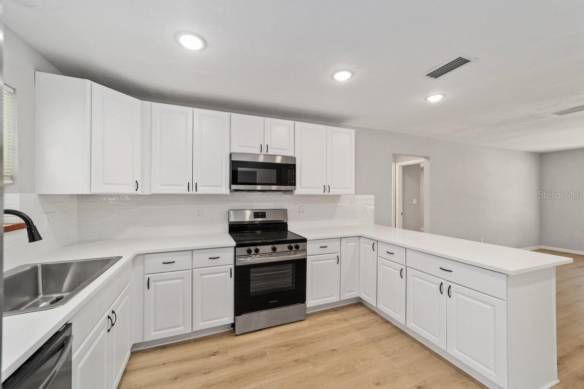 8107 SW 55TH PL, GAINESVILLE, FL, 32608