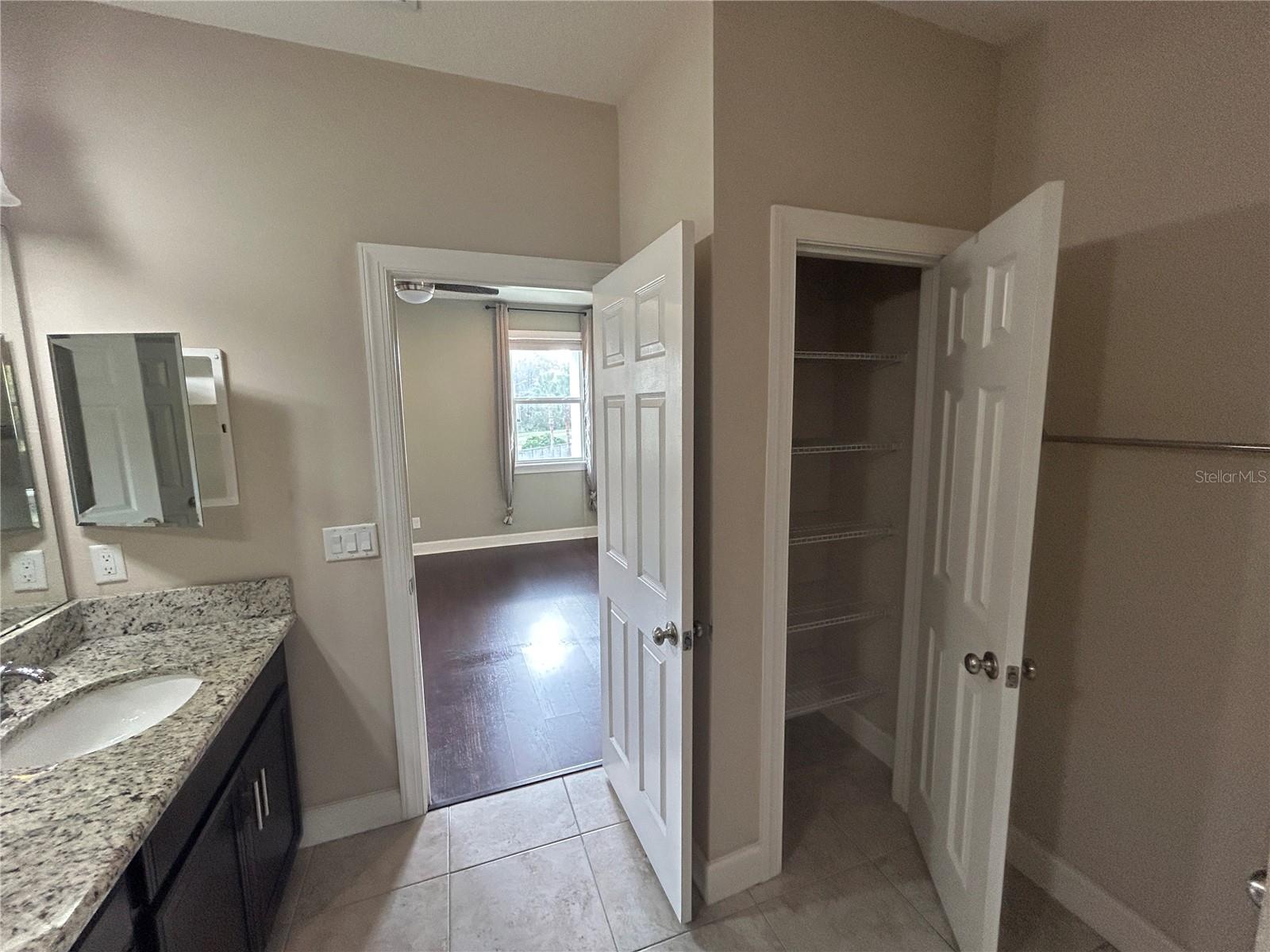 403 E TUSCAN LN E, OLDSMAR, FL, 34677