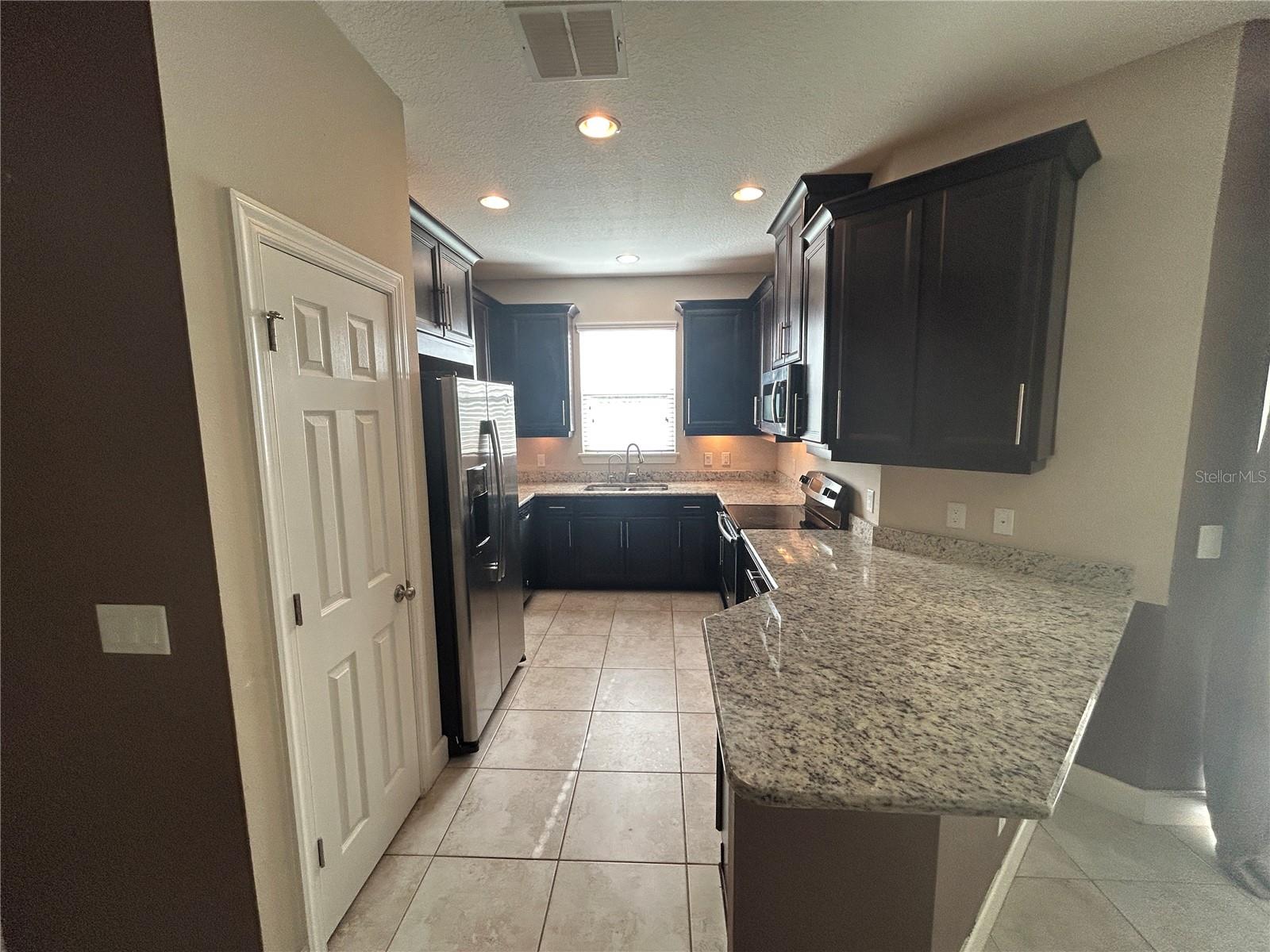 403 E TUSCAN LN E, OLDSMAR, FL, 34677