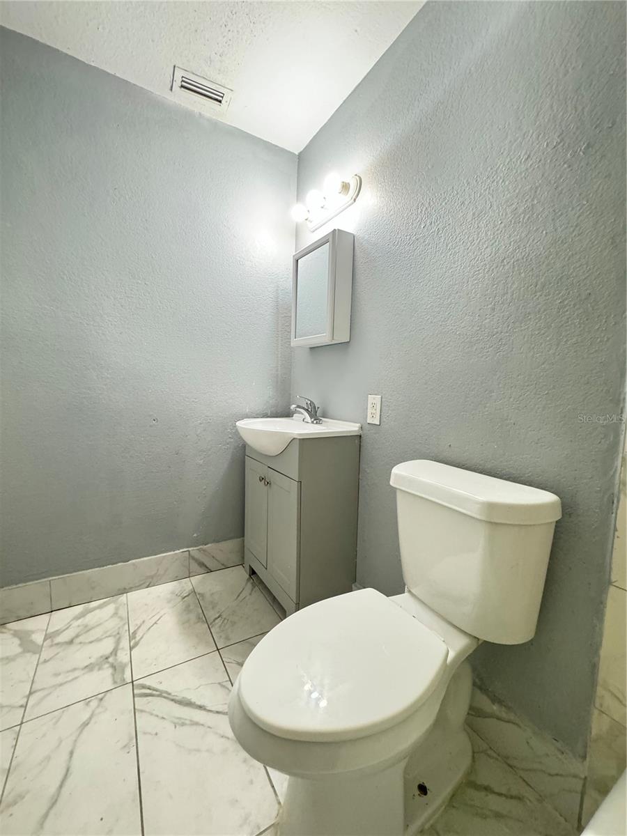 307 AMHERST AVE #44, SARASOTA, FL, 34232