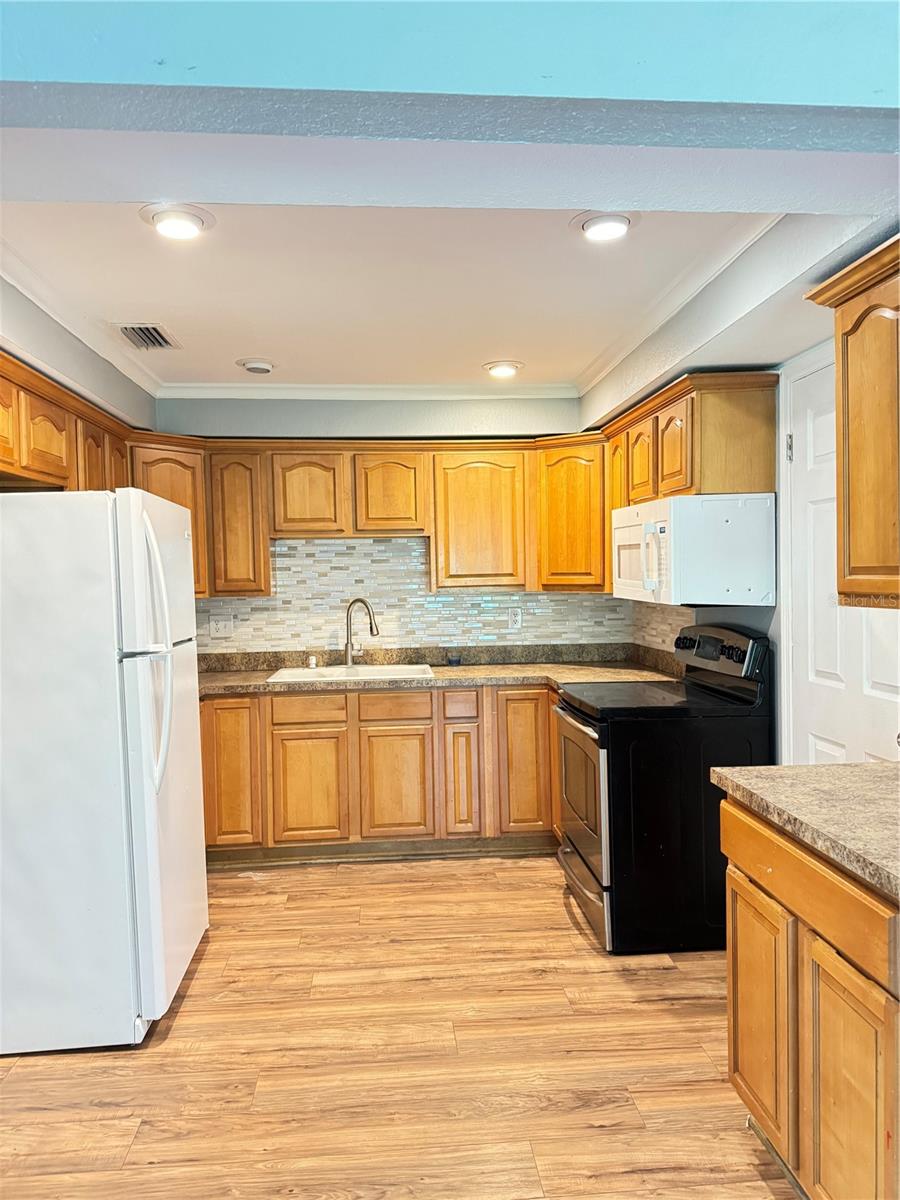 307 AMHERST AVE #44, SARASOTA, FL, 34232