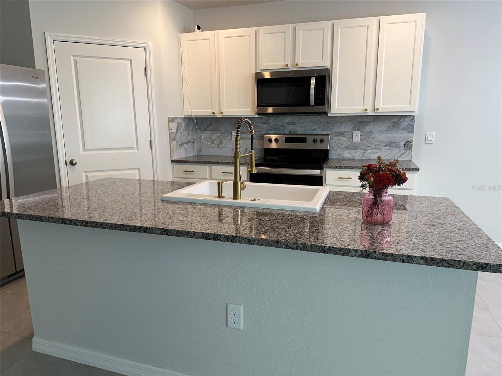 1703 JOHNSON POINTE DR, PLANT CITY, FL, 33566