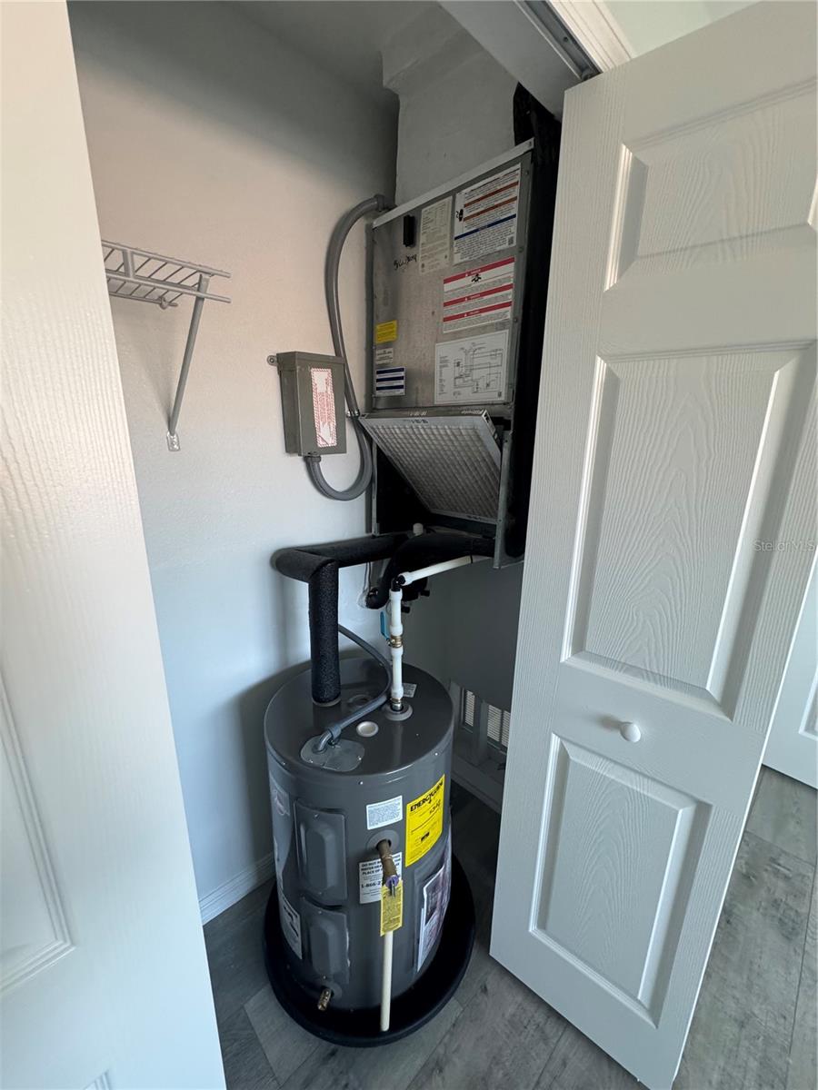 1258 BARBARA DR #202, VENICE, FL, 34285