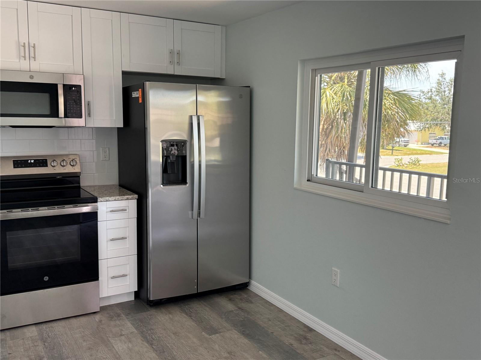 1258 BARBARA DR #202, VENICE, FL, 34285