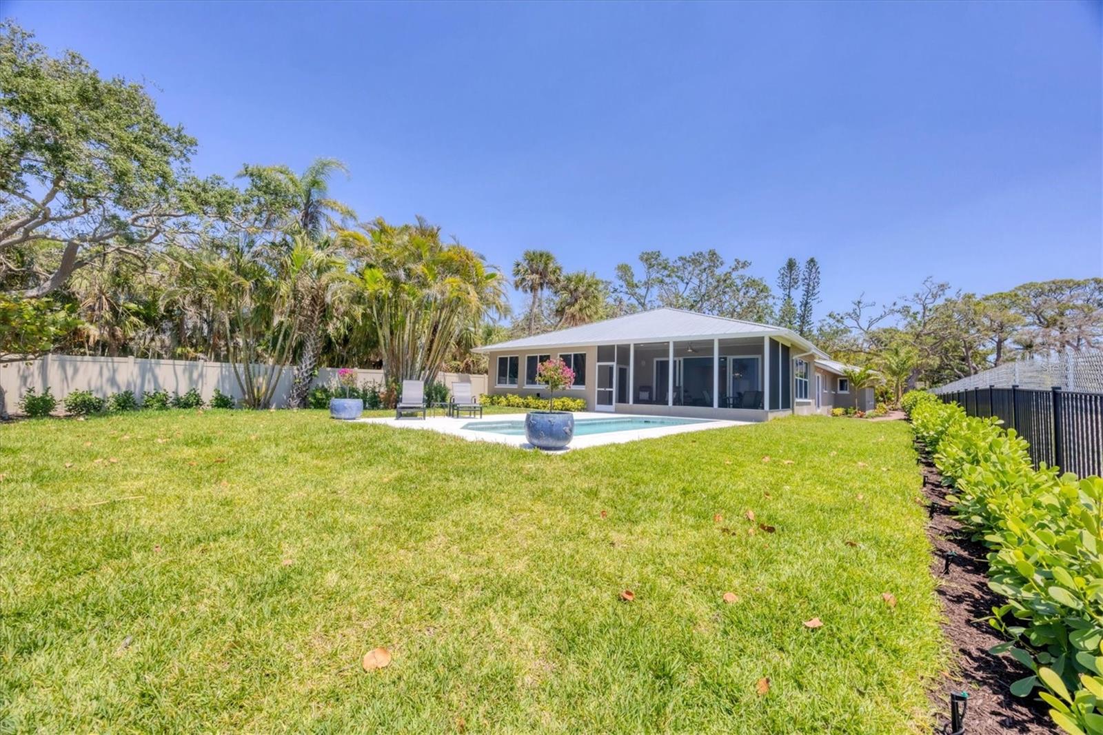 A4649616 Property Photo