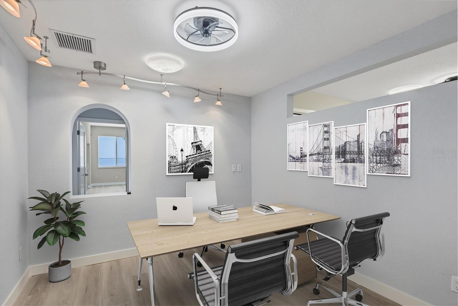 A4649616 Property Photo