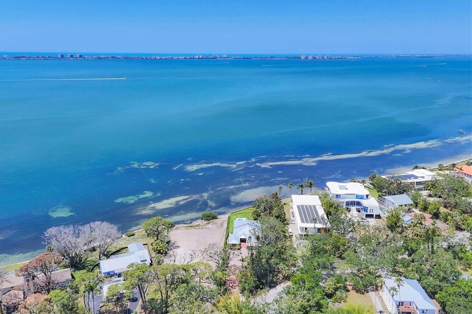 A4649616 Property Photo