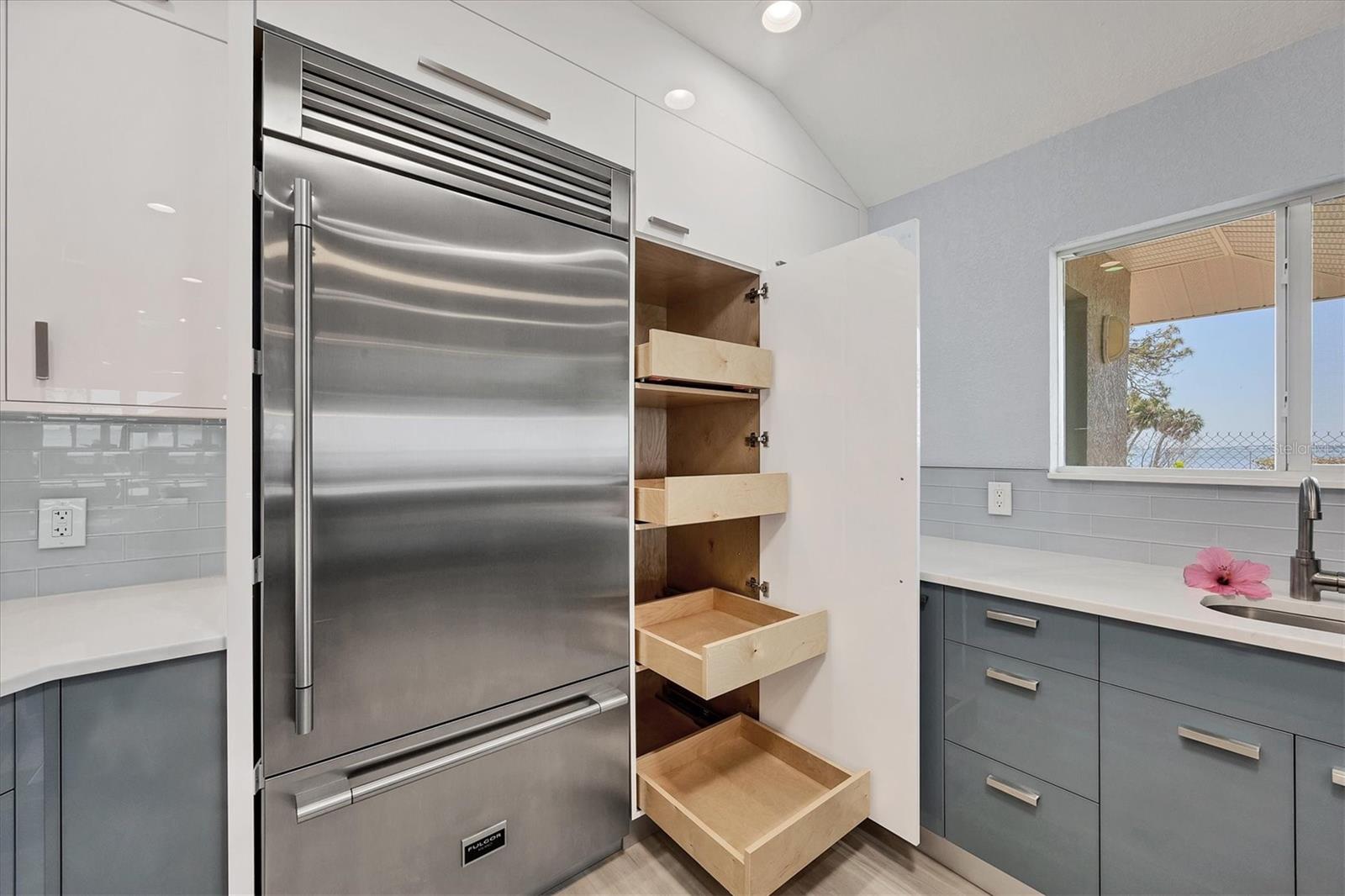 A4649616 Property Photo