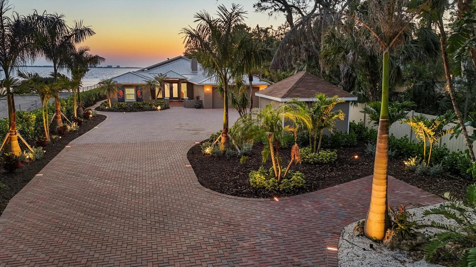 A4649616 Property Photo