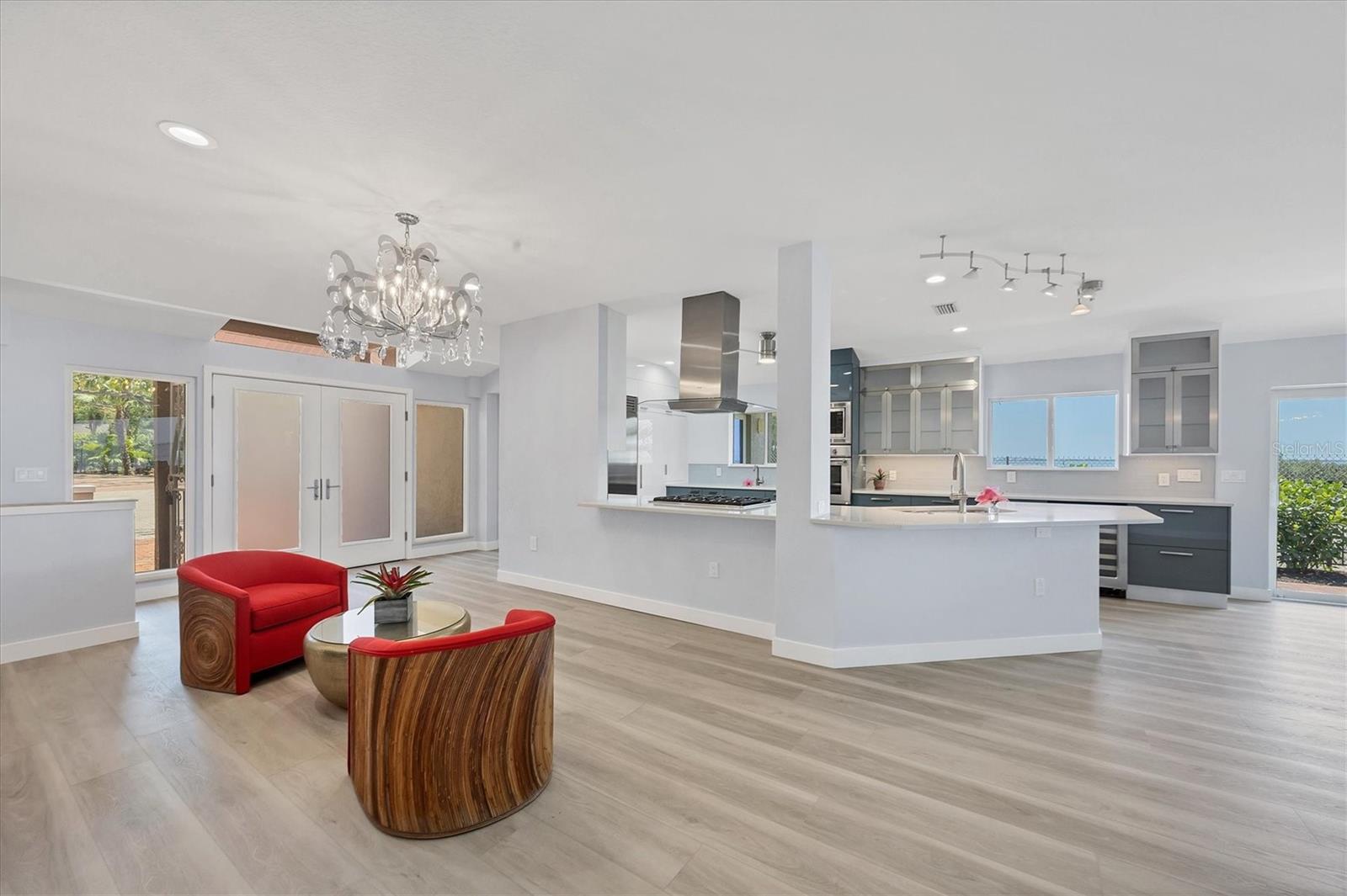 A4649616 Property Photo