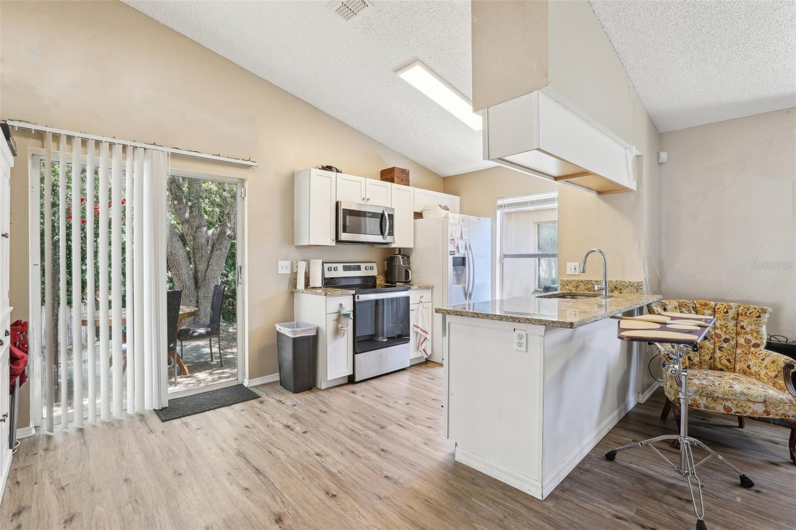 2225 HANNAH LN, ORLANDO, FL, 32826