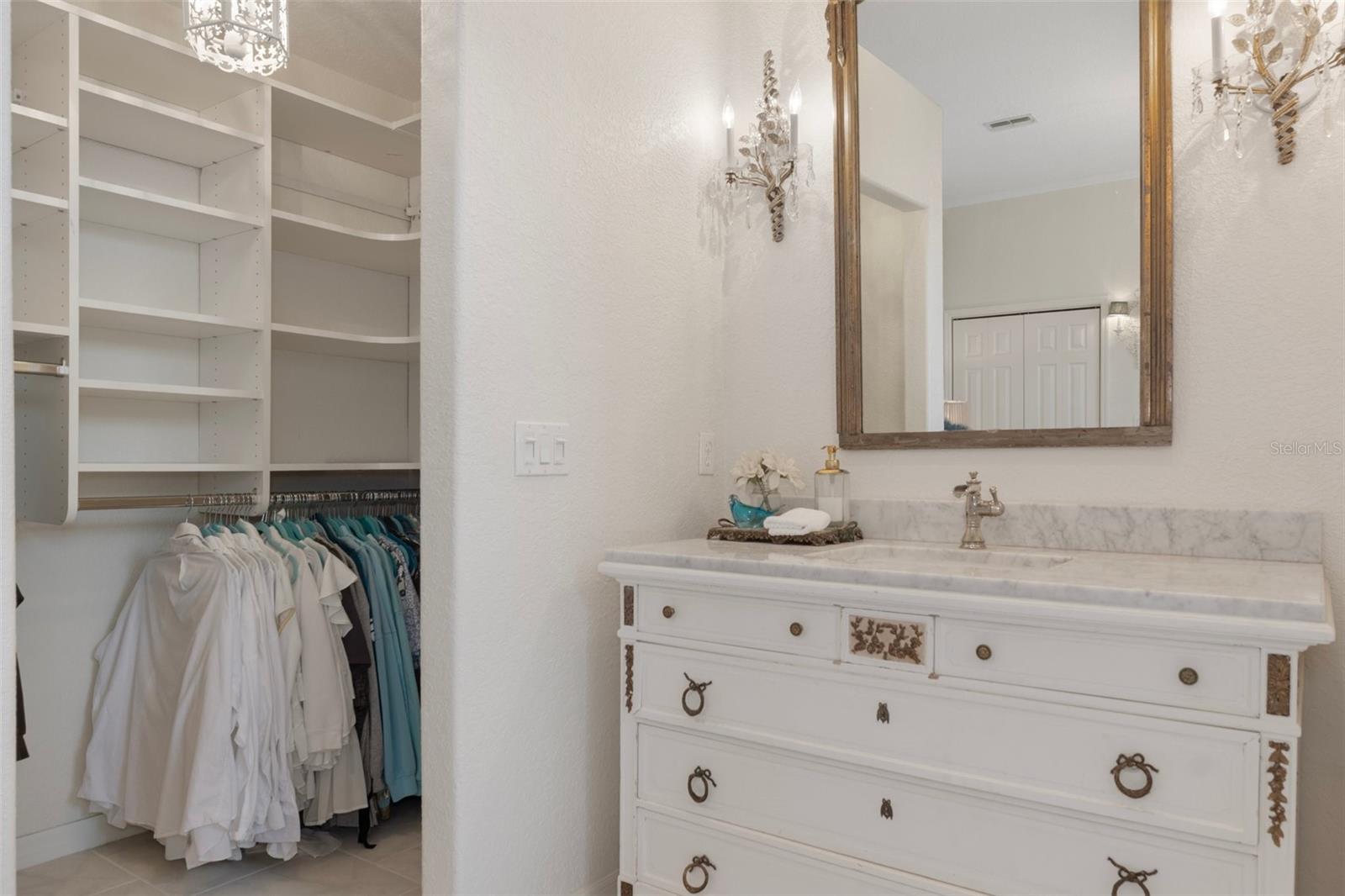 9400 NEW ORLEANS DR, WEEKI WACHEE, FL, 34613