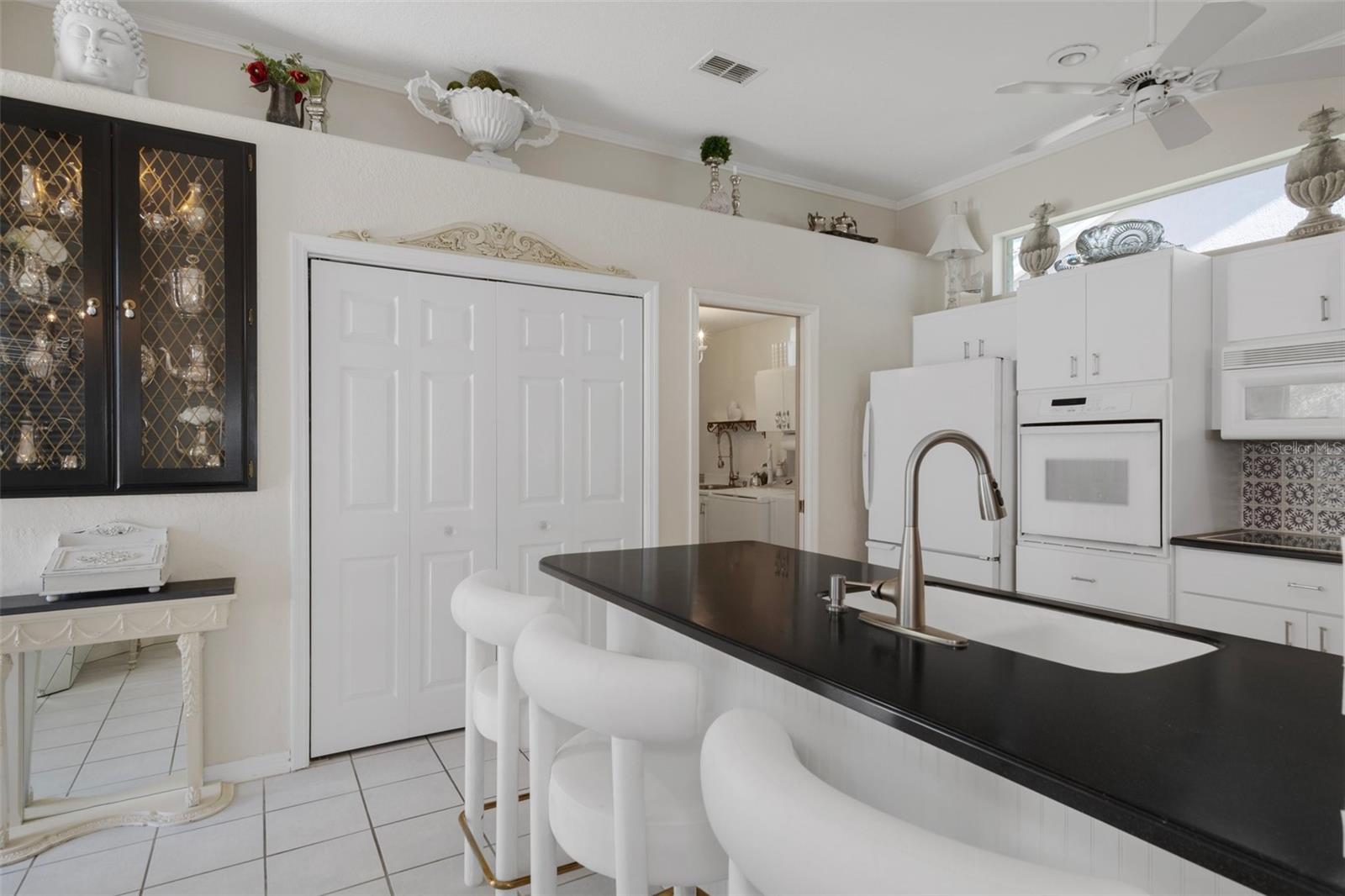 9400 NEW ORLEANS DR, WEEKI WACHEE, FL, 34613