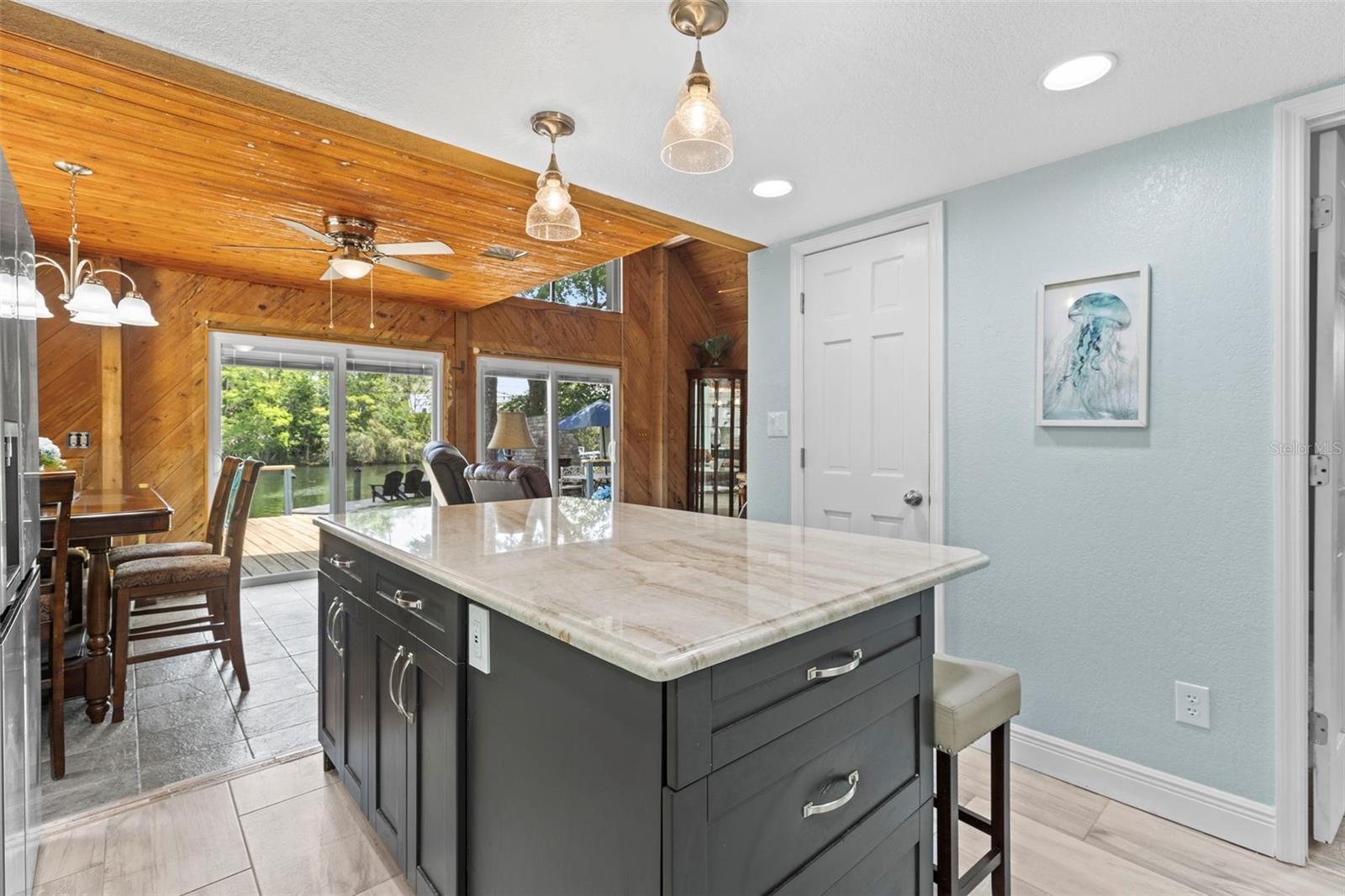 5375 CIRCLE DR, WEEKI WACHEE, FL, 34607