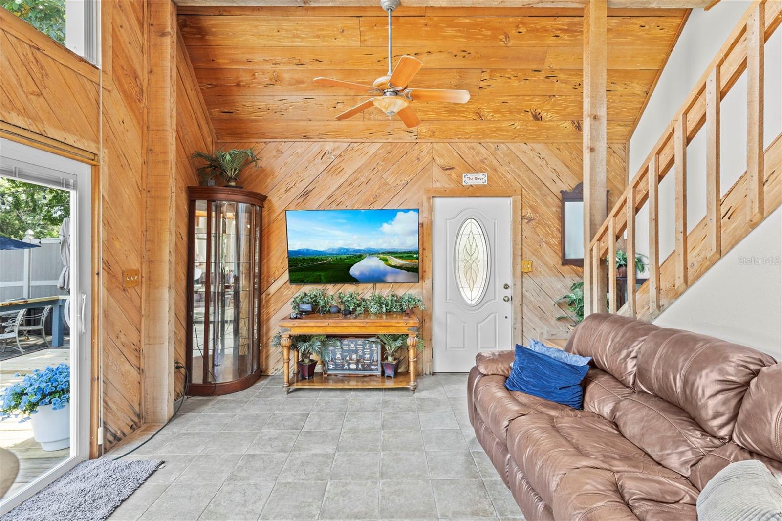 5375 CIRCLE DR, WEEKI WACHEE, FL, 34607