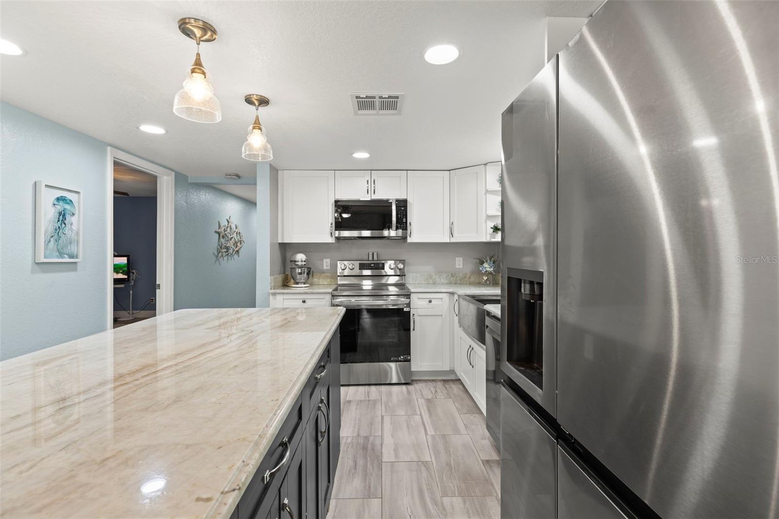 5375 CIRCLE DR, WEEKI WACHEE, FL, 34607