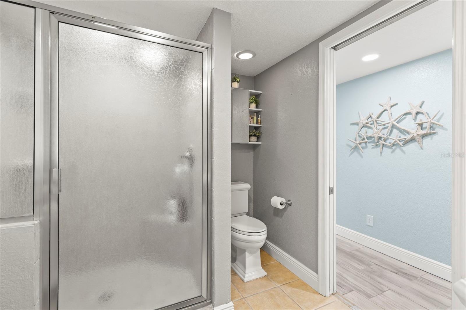 5375 CIRCLE DR, WEEKI WACHEE, FL, 34607