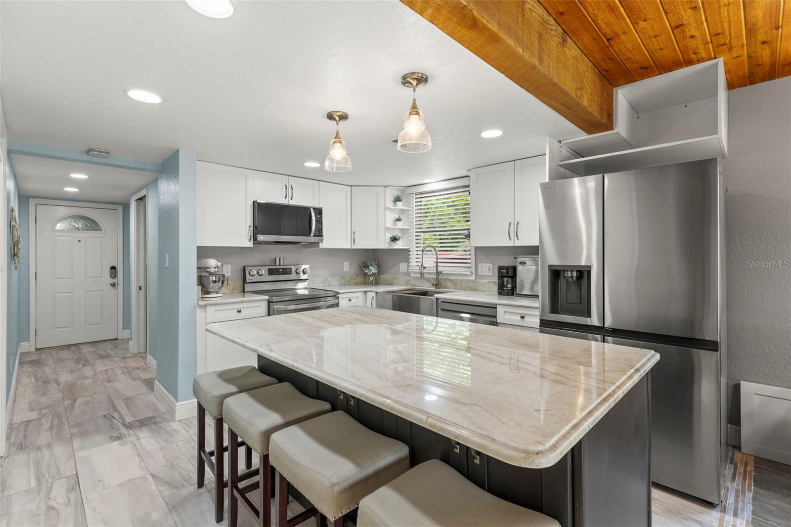 5375 CIRCLE DR, WEEKI WACHEE, FL, 34607