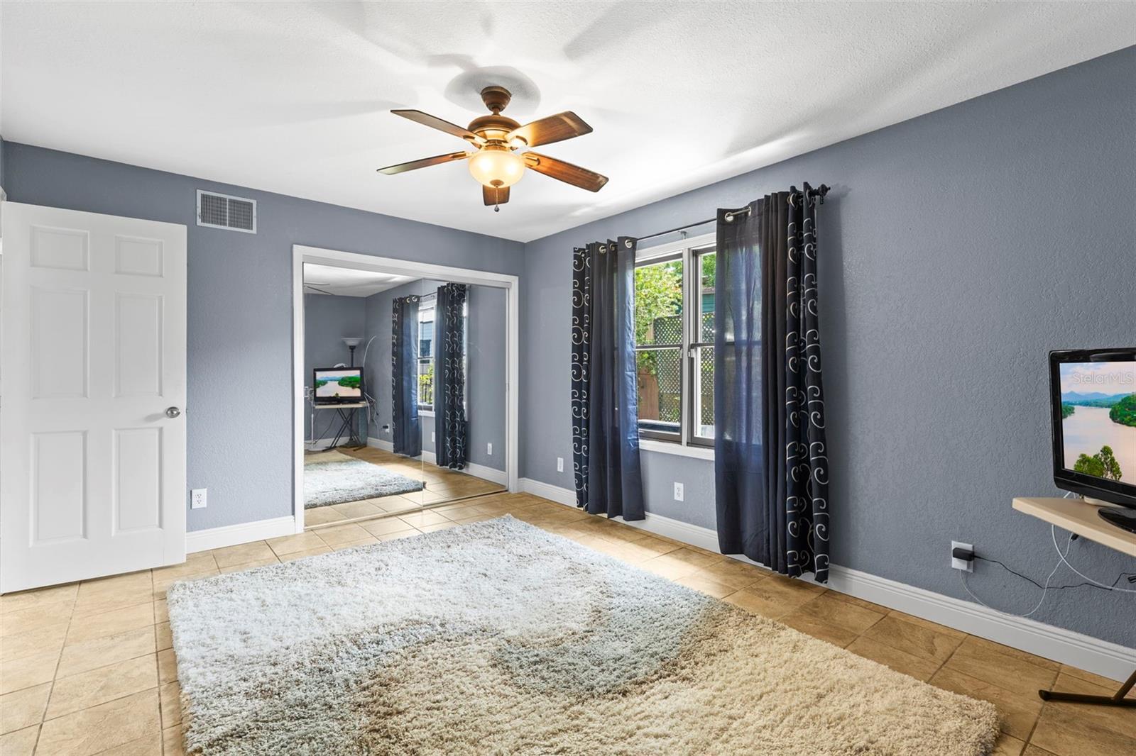 5375 CIRCLE DR, WEEKI WACHEE, FL, 34607