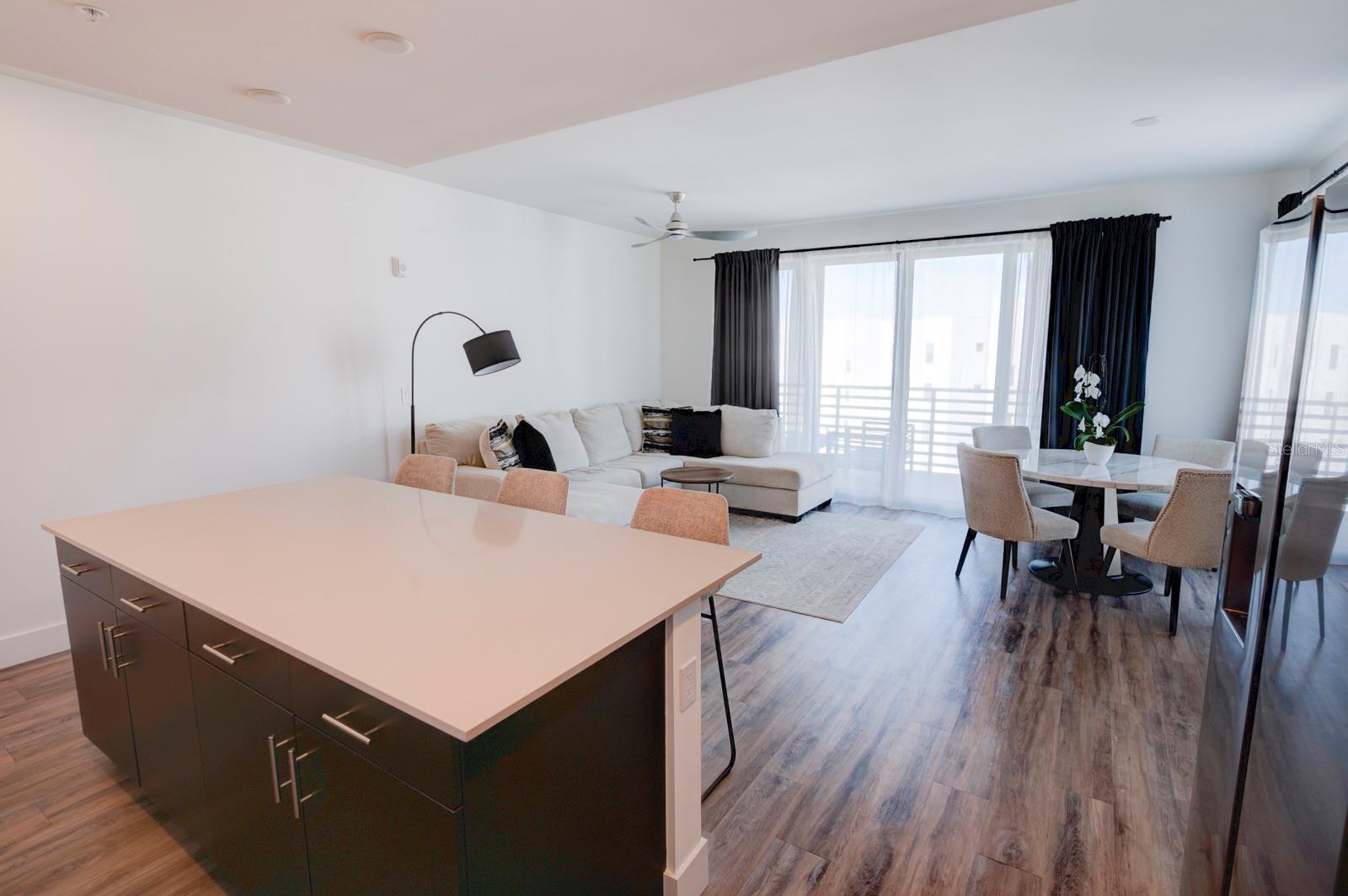 1703 N TAMIAMI TRL #511, SARASOTA, FL, 34234