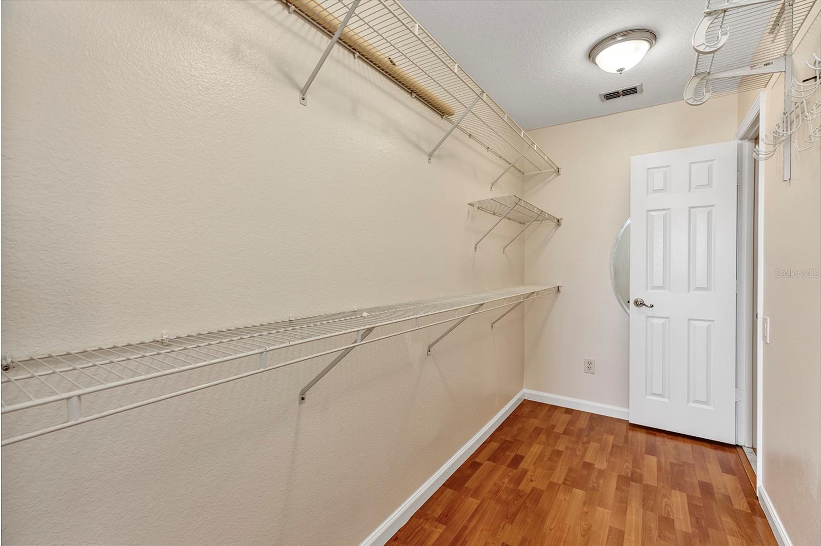 4725 WINDSOR AVE, ORLANDO, FL, 32819