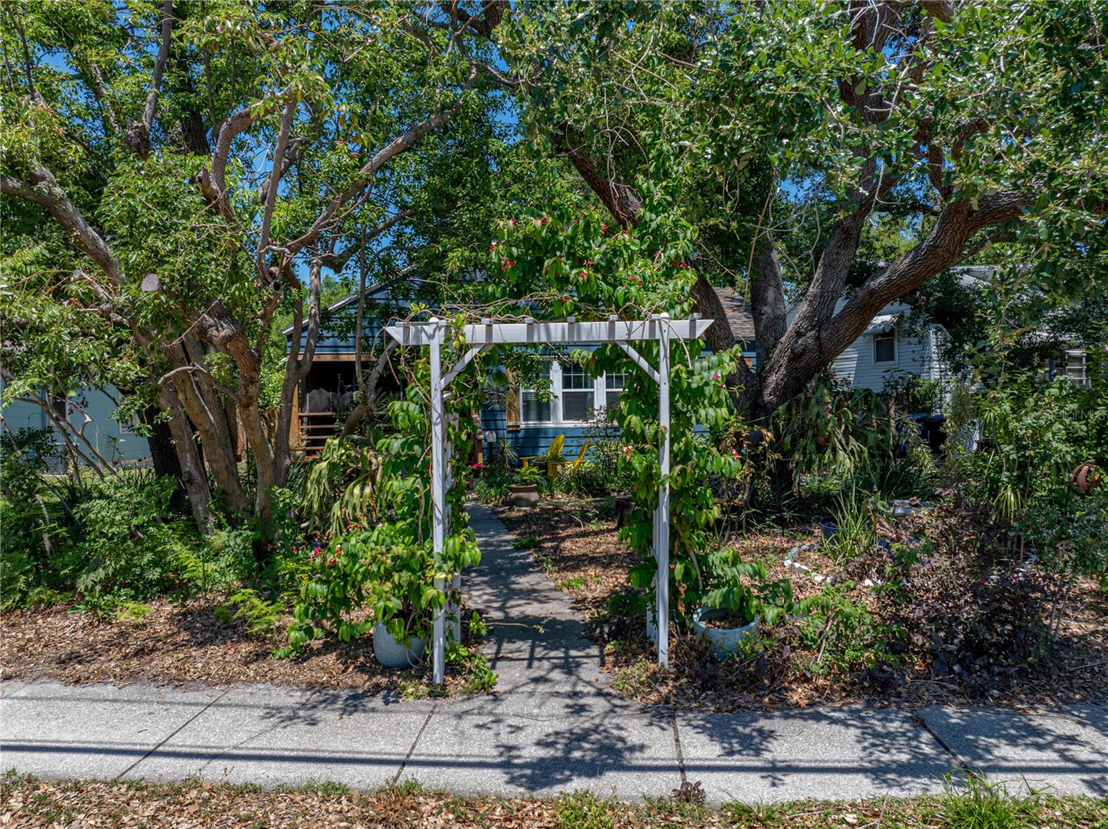 3001 9TH AVE N, ST PETERSBURG, FL, 33713