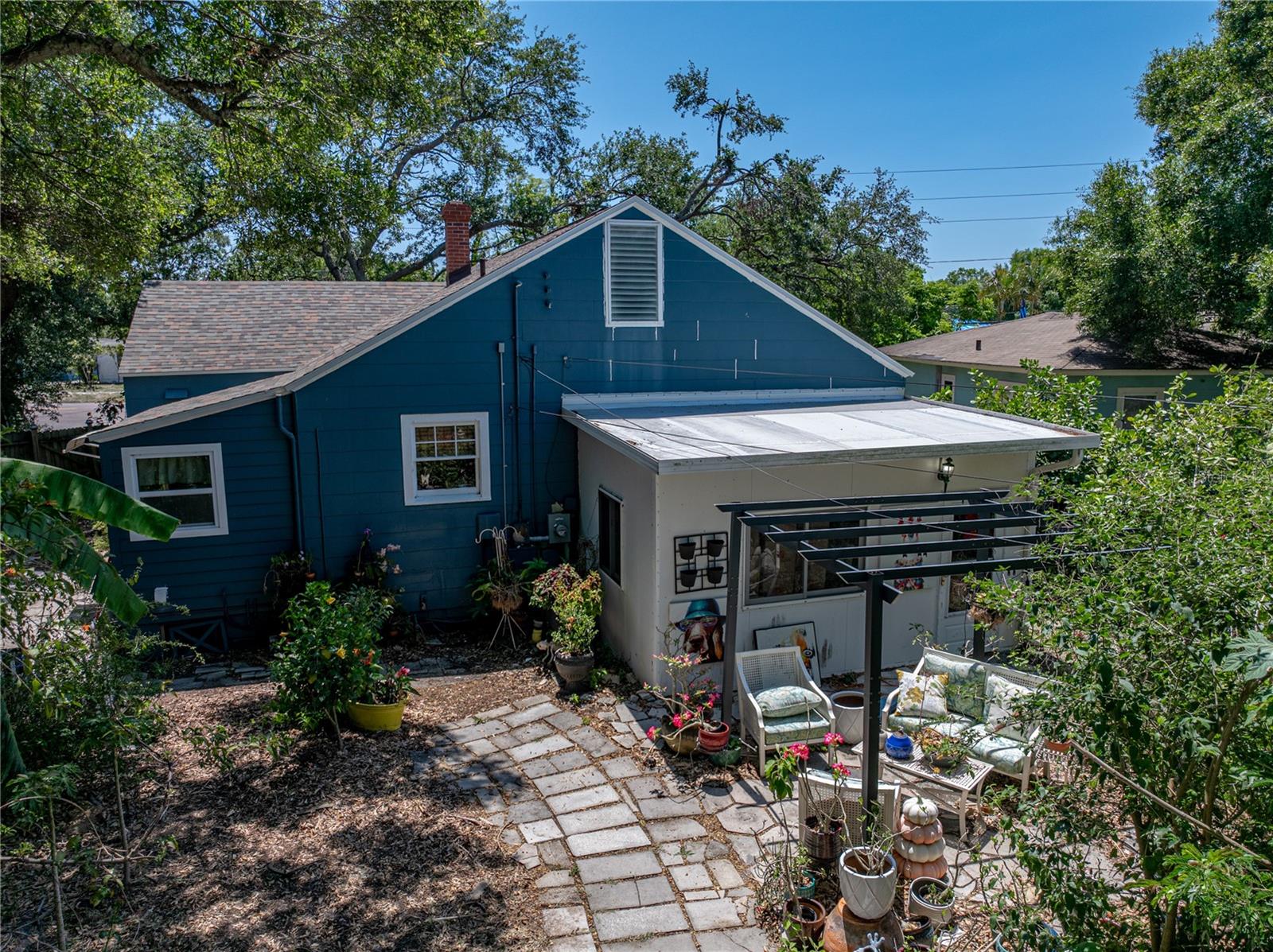 3001 9TH AVE N, ST PETERSBURG, FL, 33713