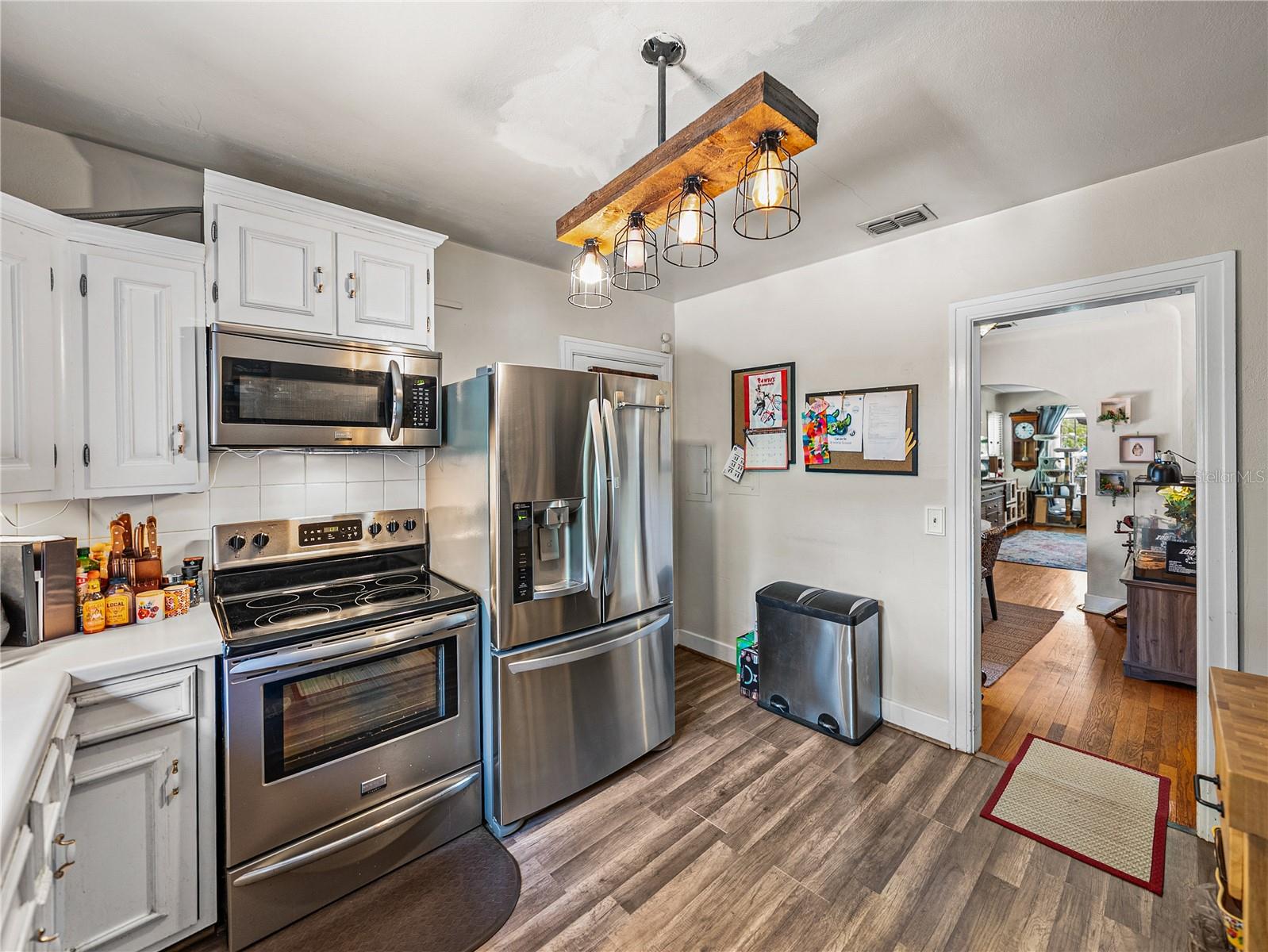 3001 9TH AVE N, ST PETERSBURG, FL, 33713