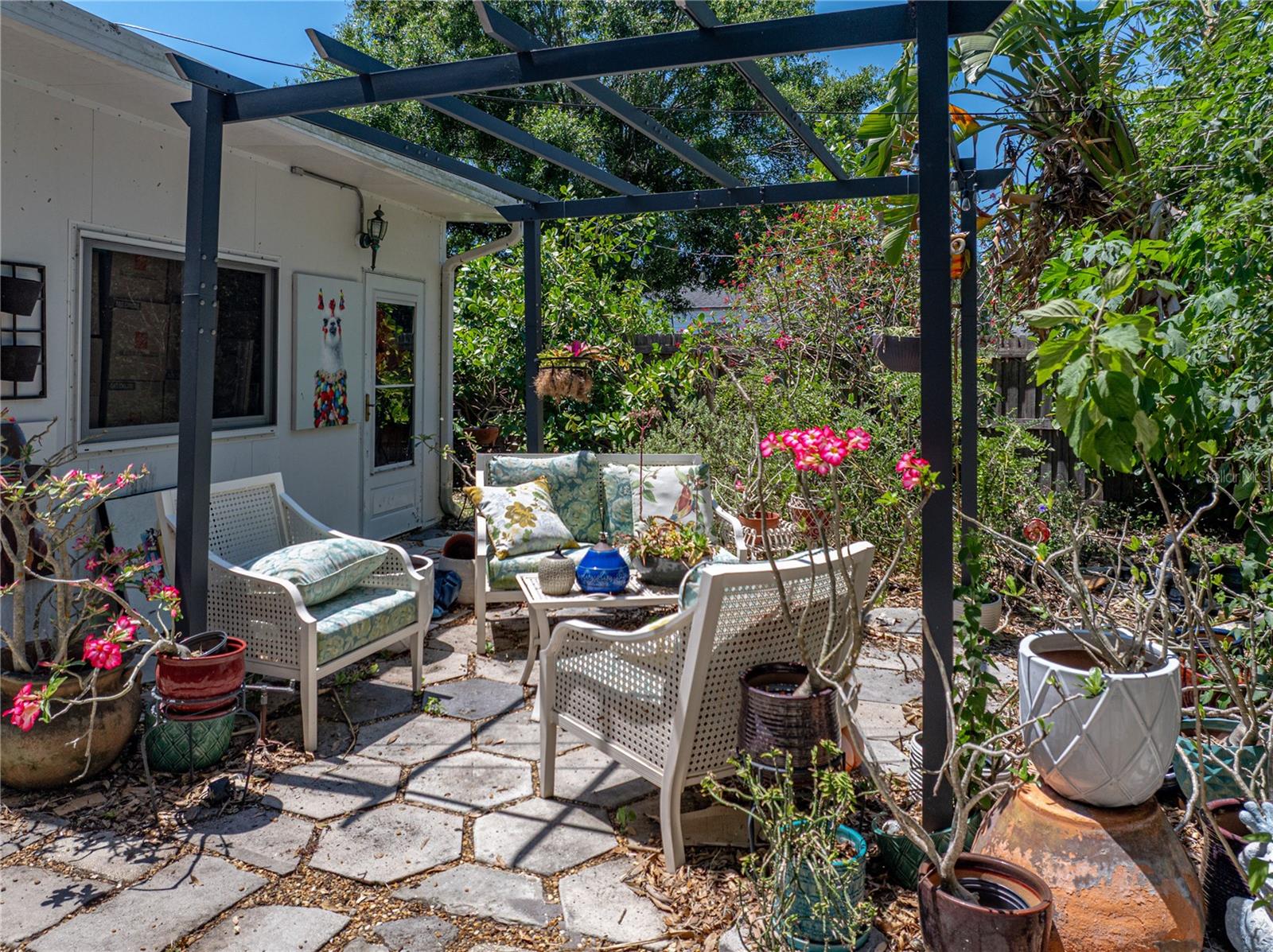 3001 9TH AVE N, ST PETERSBURG, FL, 33713