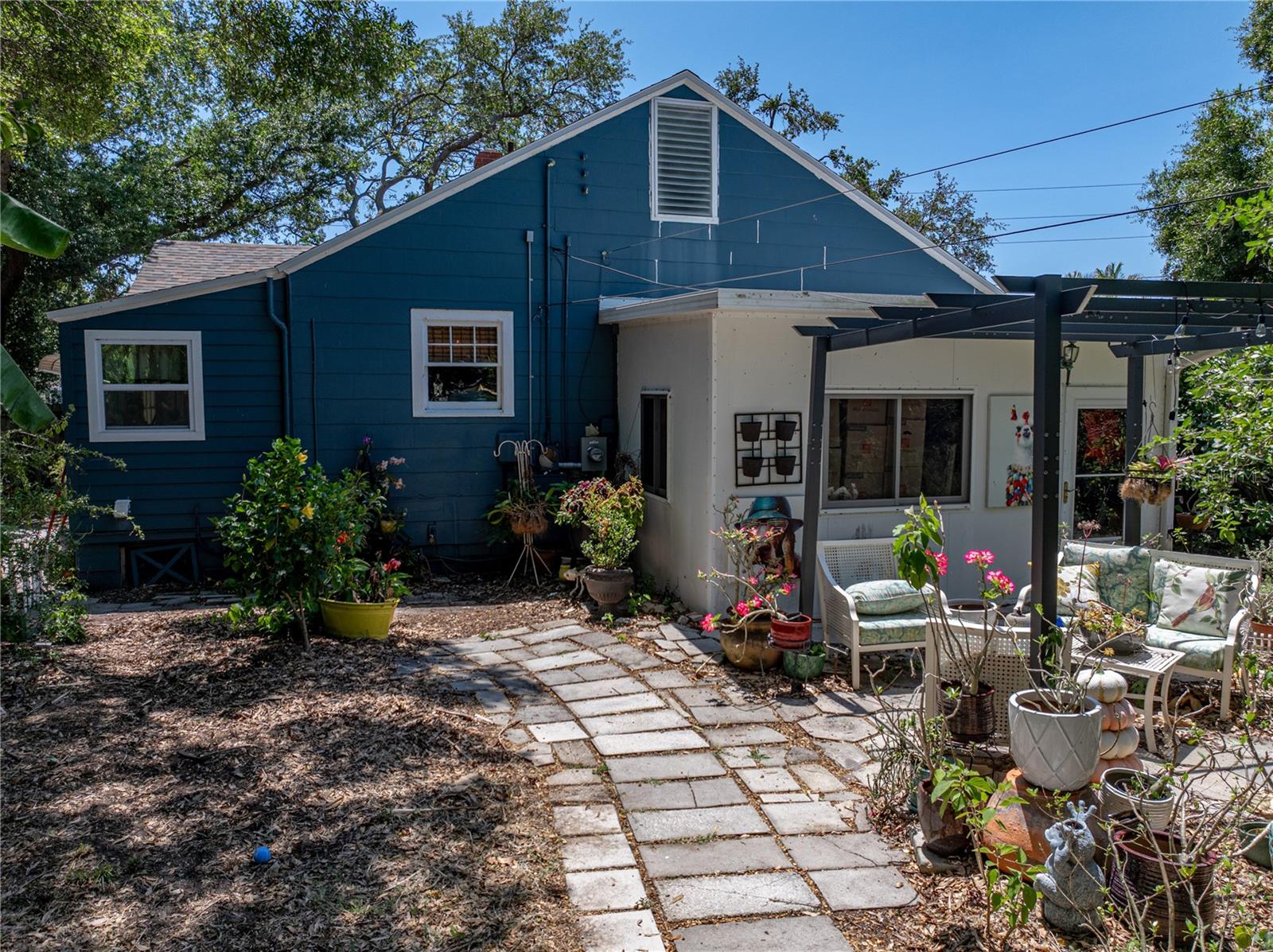 3001 9TH AVE N, ST PETERSBURG, FL, 33713