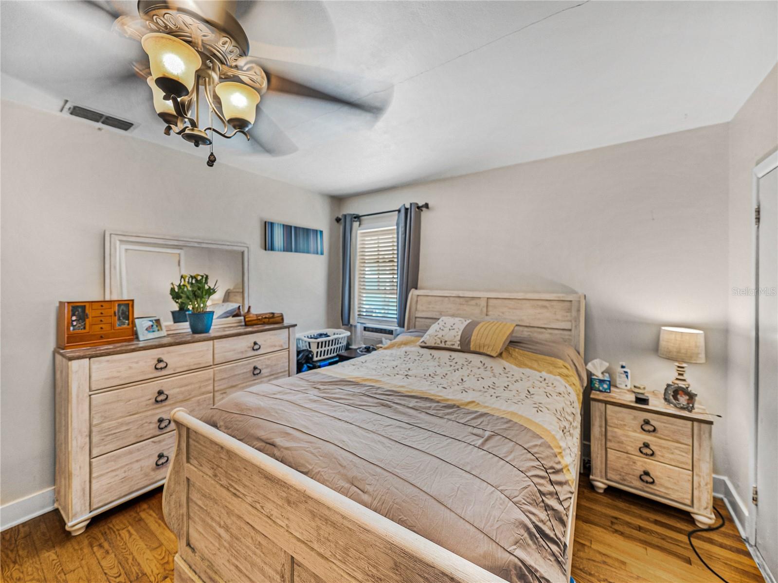 3001 9TH AVE N, ST PETERSBURG, FL, 33713