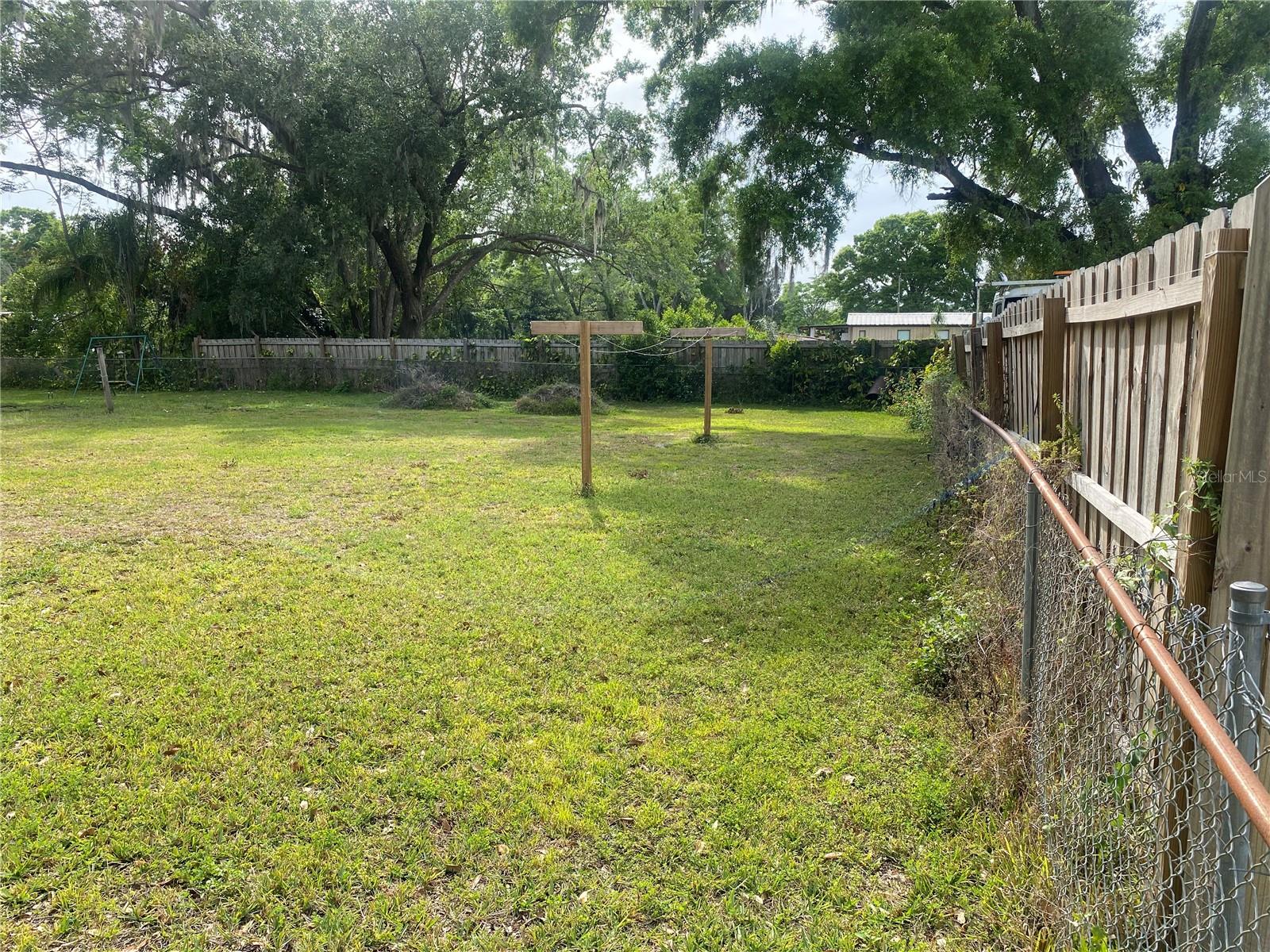 3201 YOUNG RD, PLANT CITY, FL, 33565