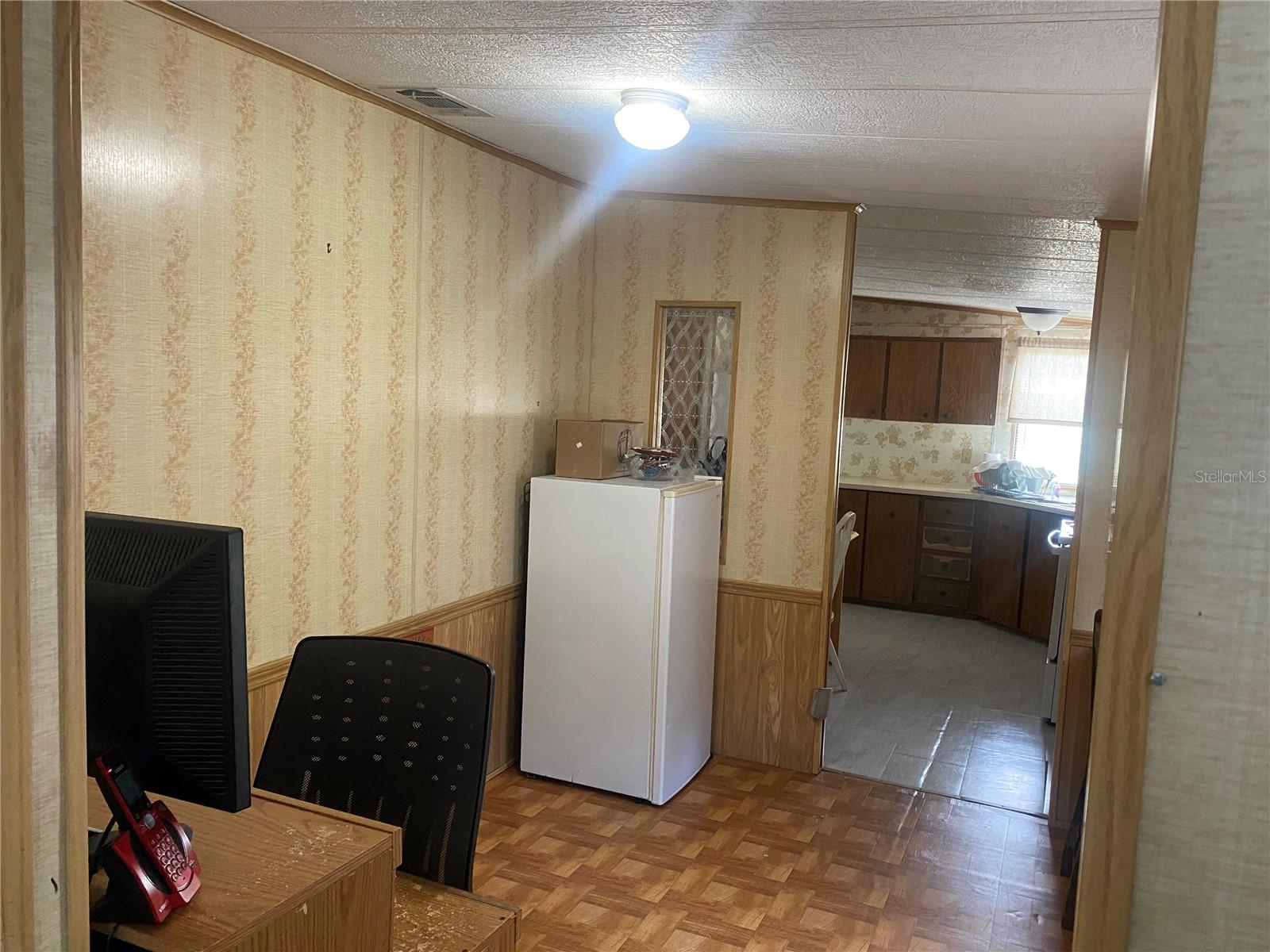 3201 YOUNG RD, PLANT CITY, FL, 33565