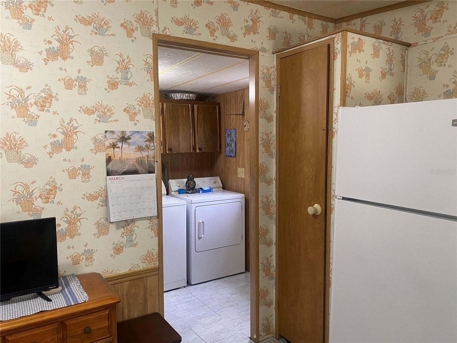 3201 YOUNG RD, PLANT CITY, FL, 33565