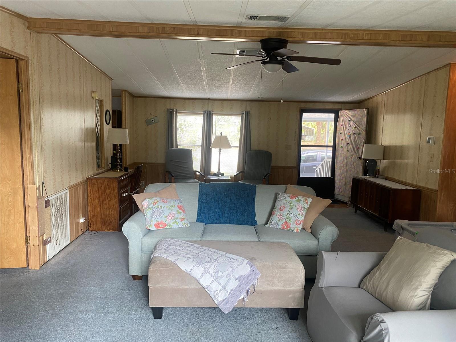 3201 YOUNG RD, PLANT CITY, FL, 33565