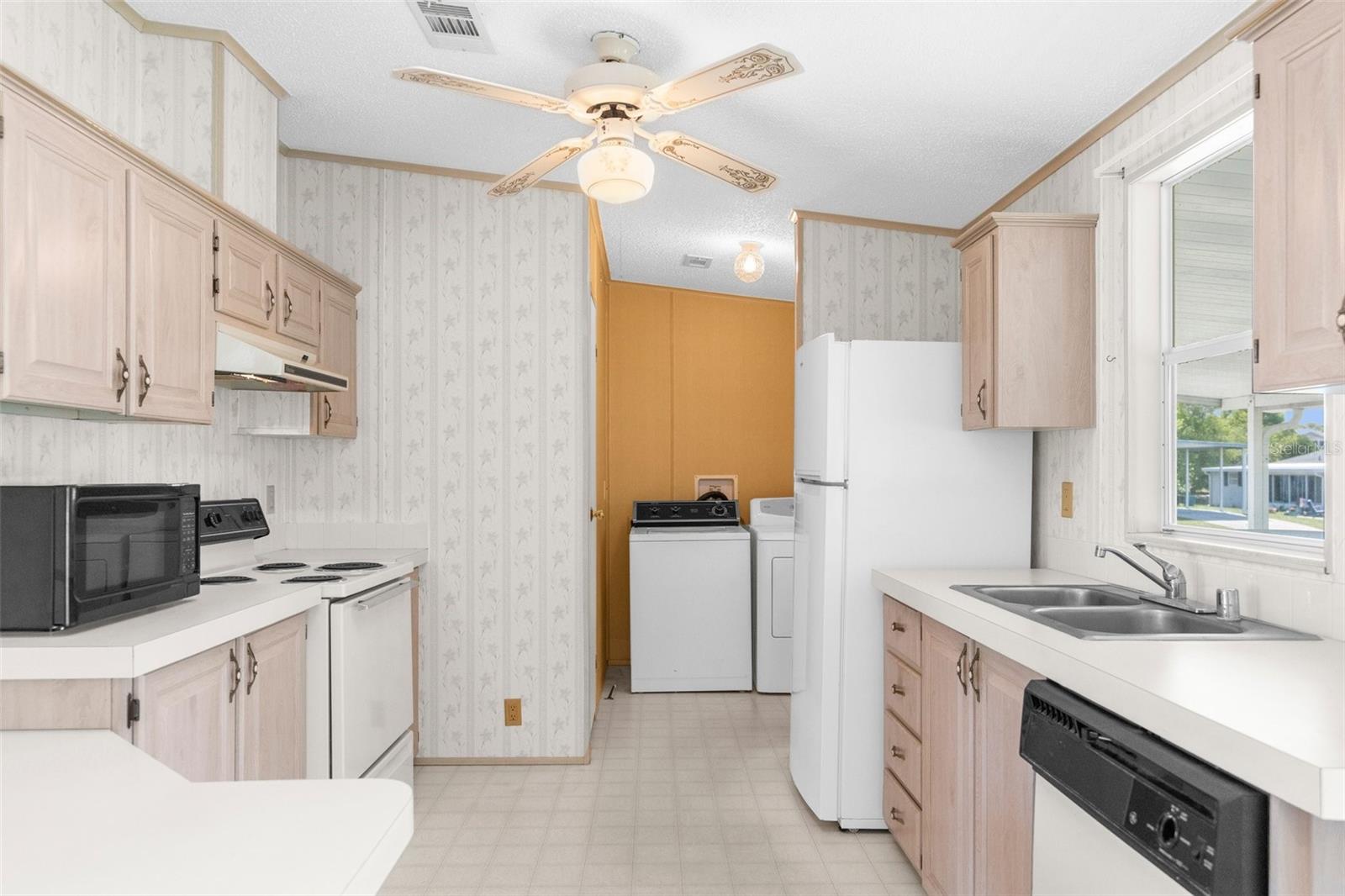 14911 RIALTO AVE, BROOKSVILLE, FL, 34613