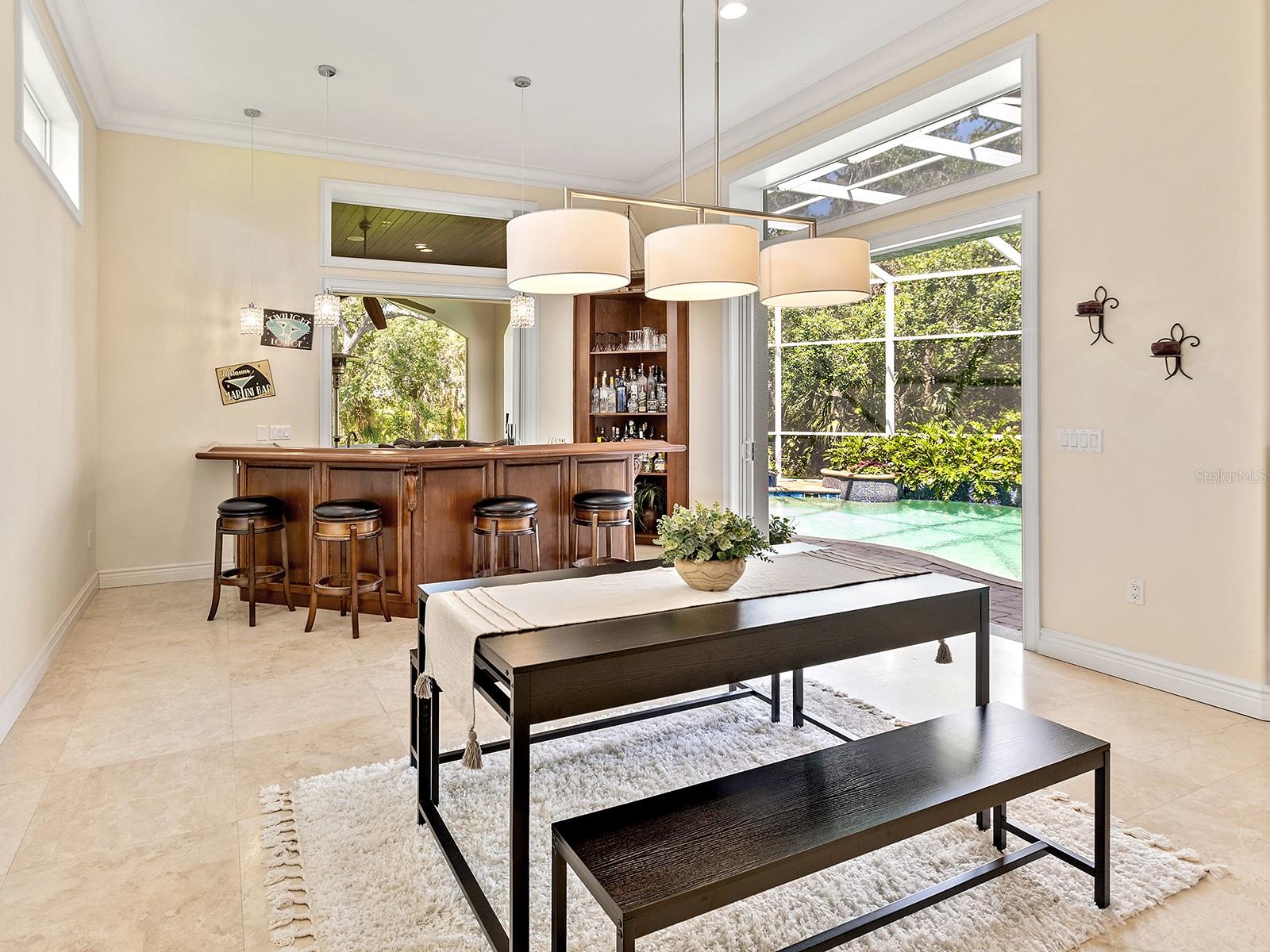 6612 BUTLERS CREST DR, BRADENTON, FL, 34203