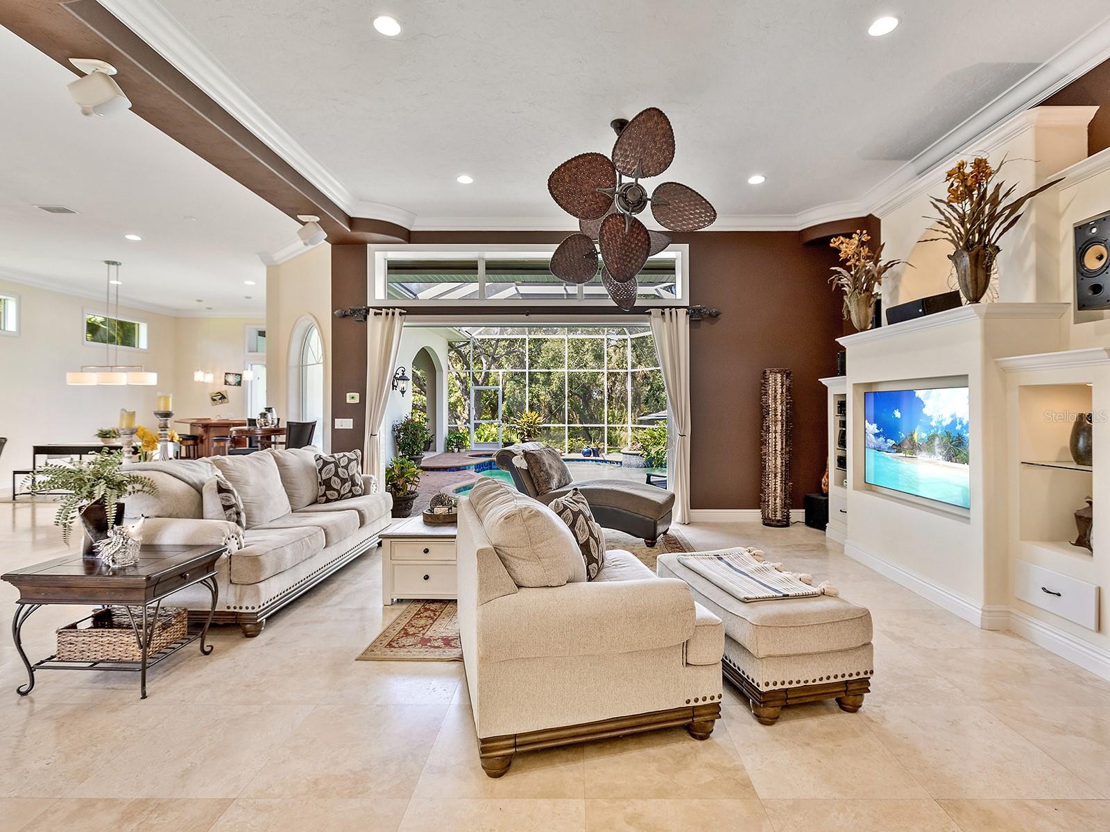 6612 BUTLERS CREST DR, BRADENTON, FL, 34203