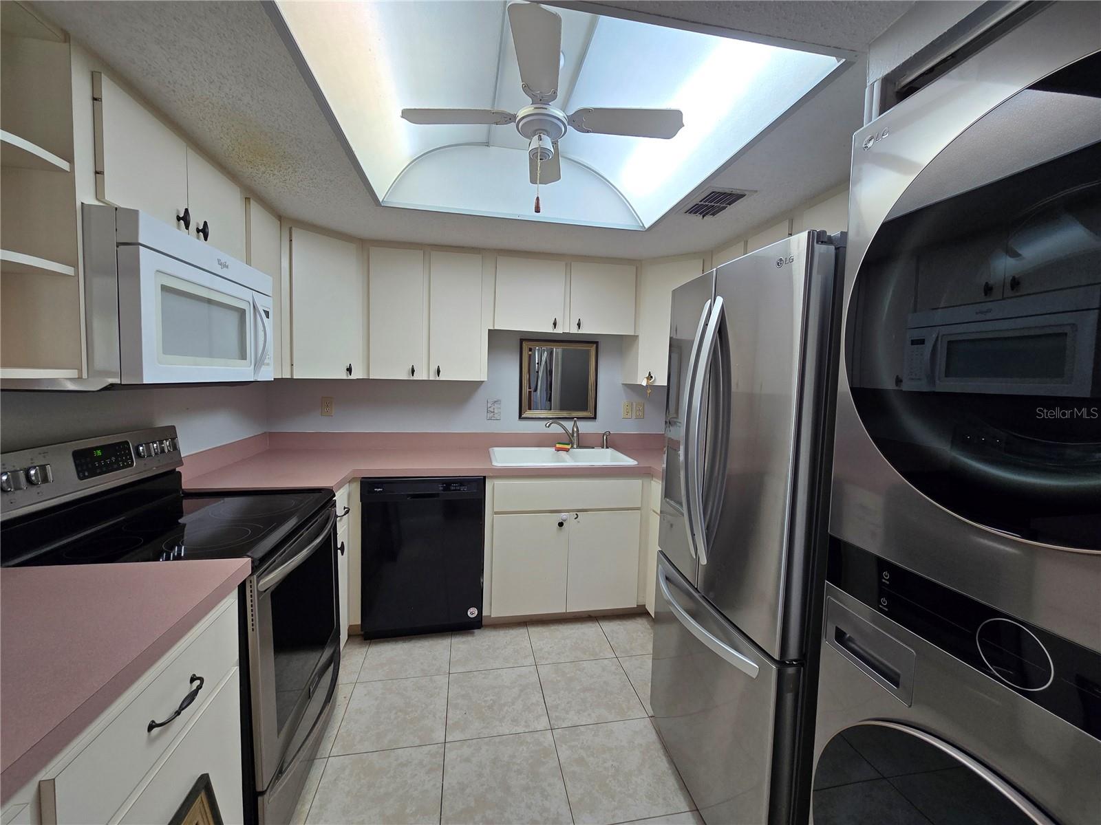 520 FAIRWAYS CIR #A, OCALA, FL, 34472