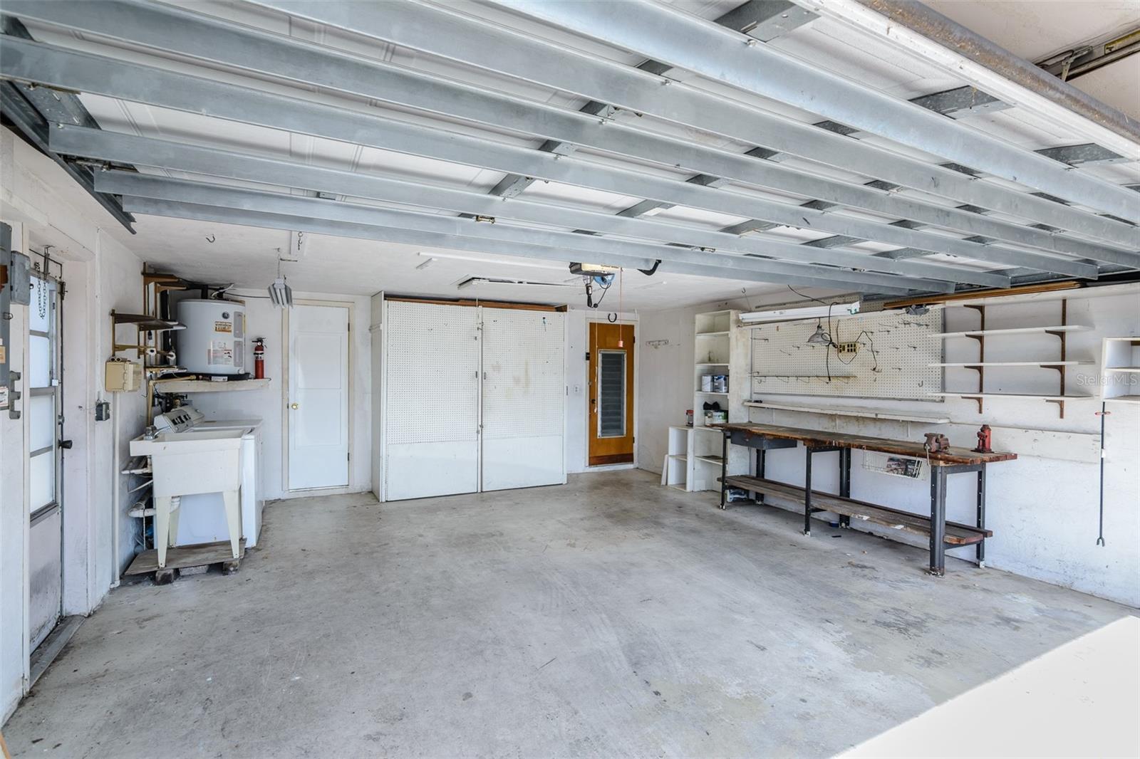 9205 LEDGESTONE LN, PORT RICHEY, FL, 34668