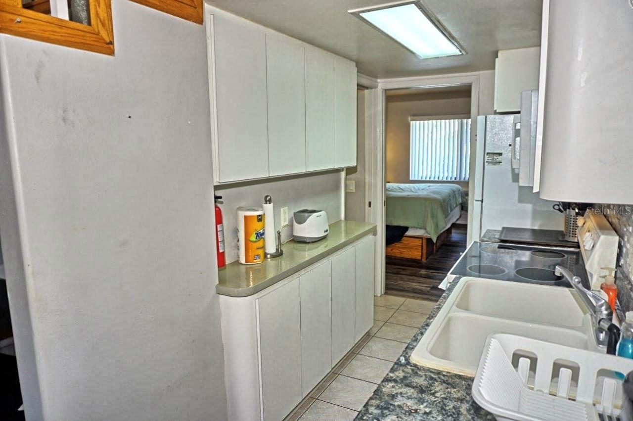 W7874761 Property Photo