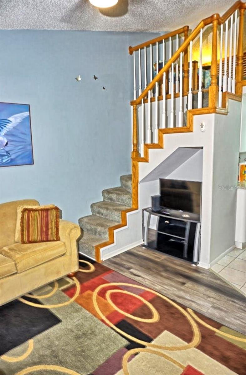 W7874761 Property Photo