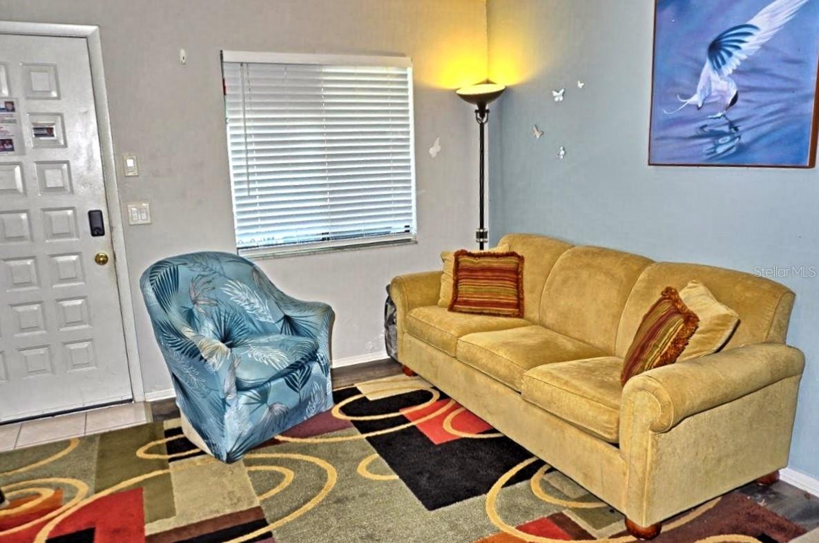 W7874761 Property Photo