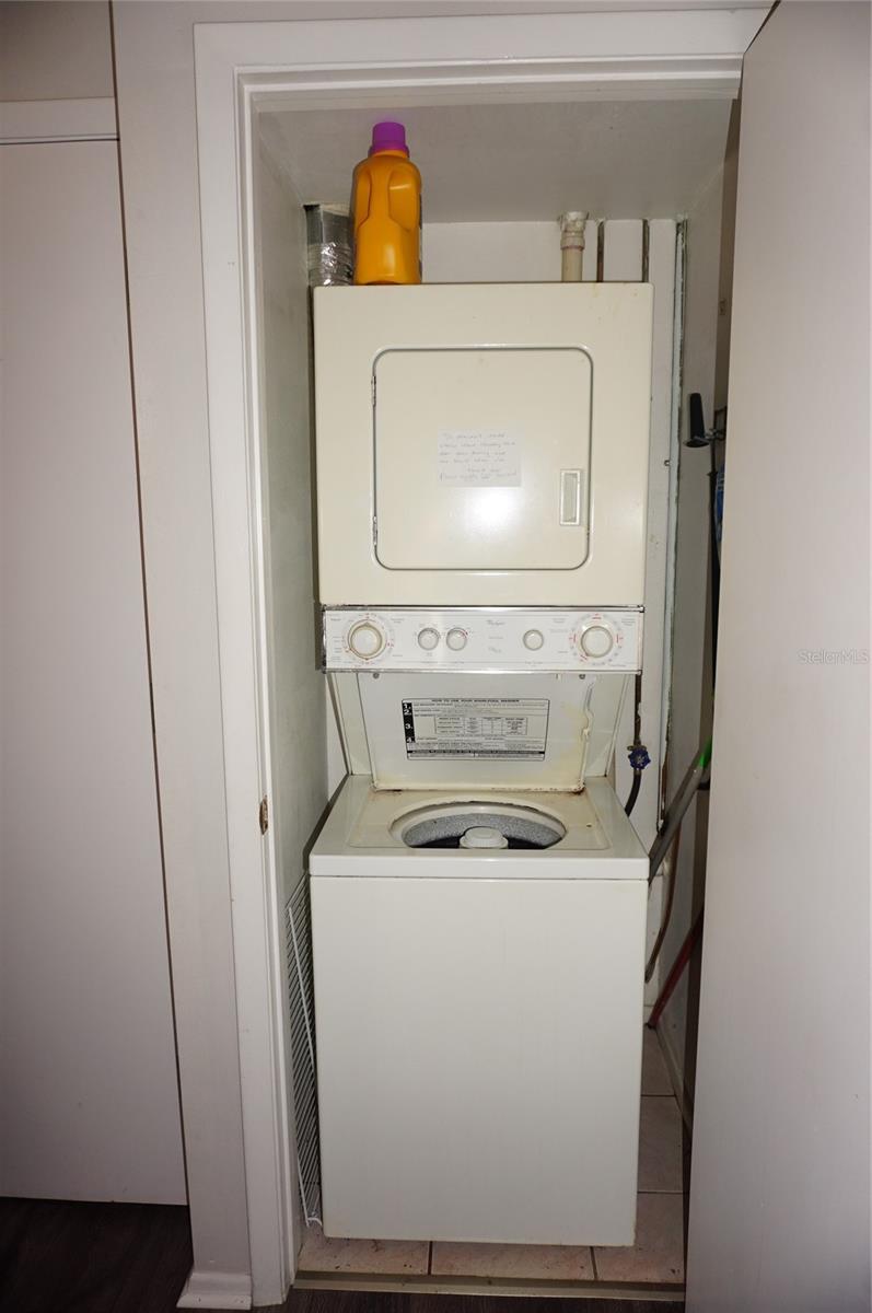 W7874761 Property Photo