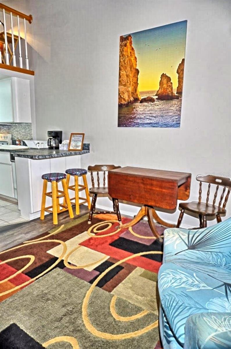 W7874761 Property Photo