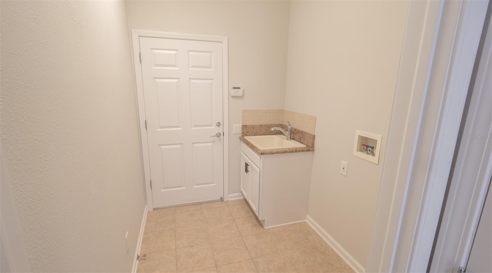 13722 CREST LAKE DR, HUDSON, FL, 34669