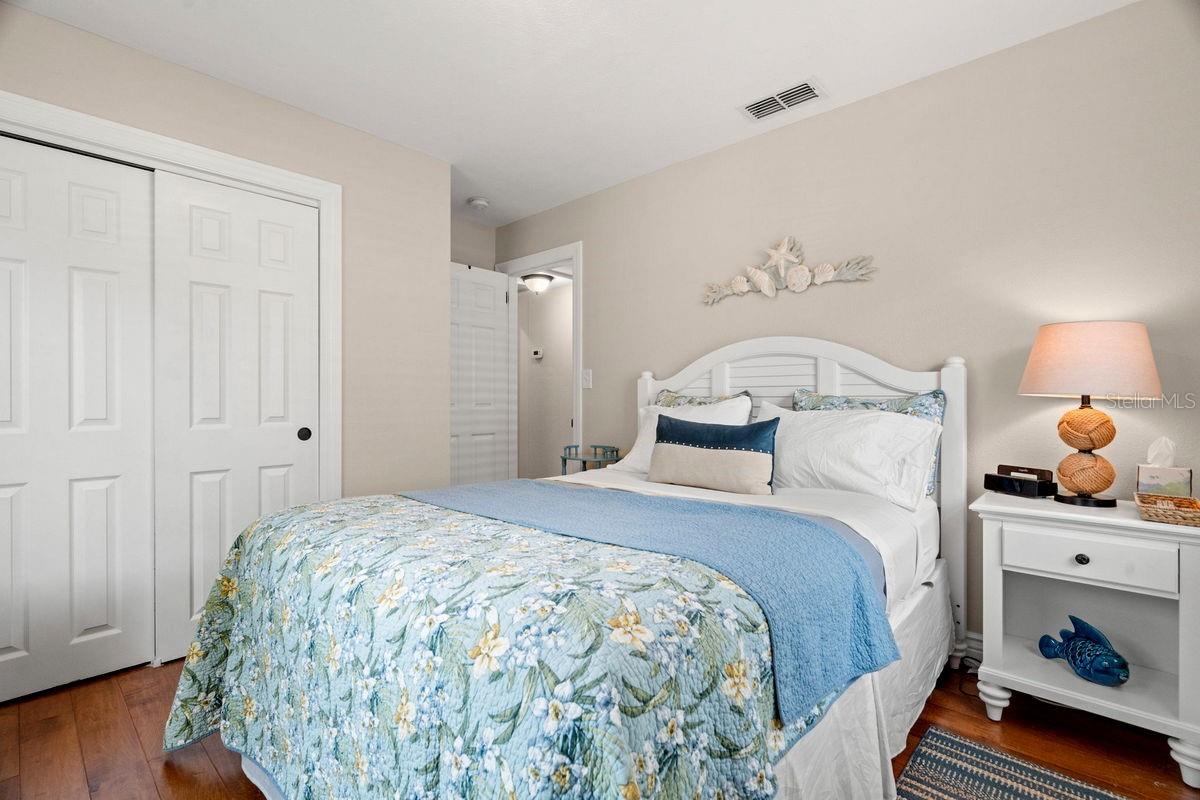 1658 DOUGLAS AVE, DUNEDIN, FL, 34698